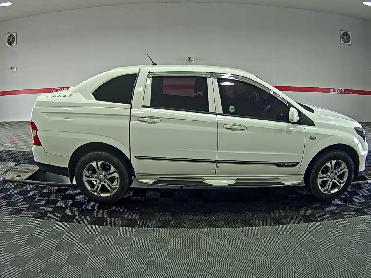 سانج يونج كوراندو سبورت 2014 - صورة 3