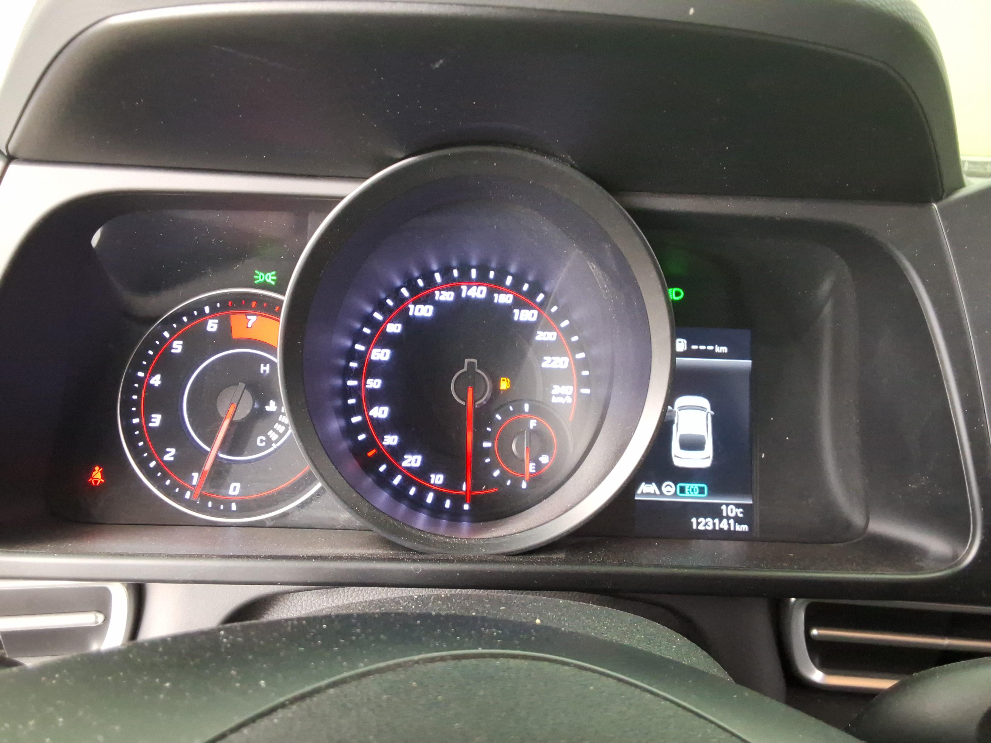 هيونداي إلانترا 2021 - صورة 8