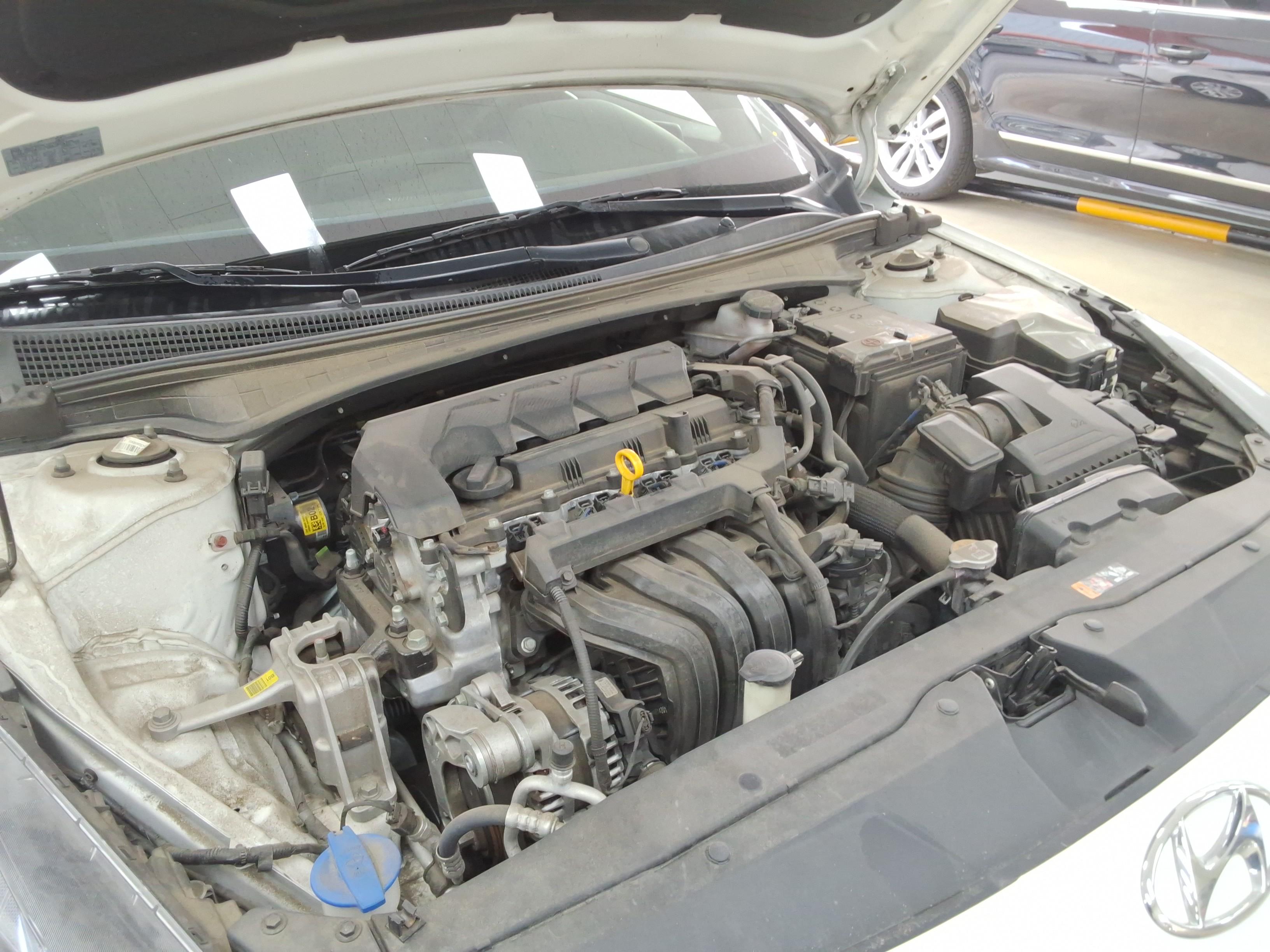 هيونداي إلانترا 2021 - صورة 17