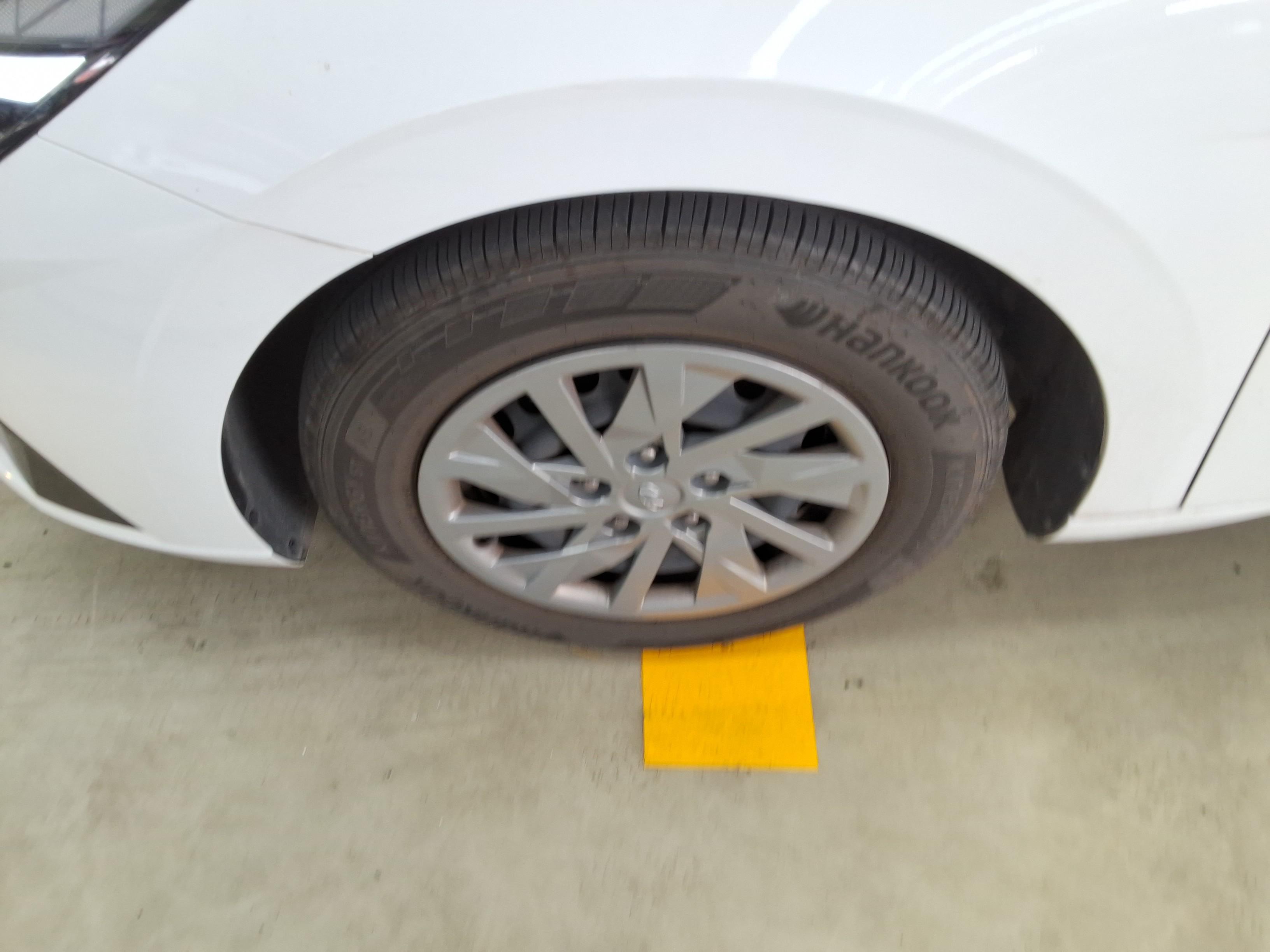 هيونداي إلانترا 2021 - صورة 19