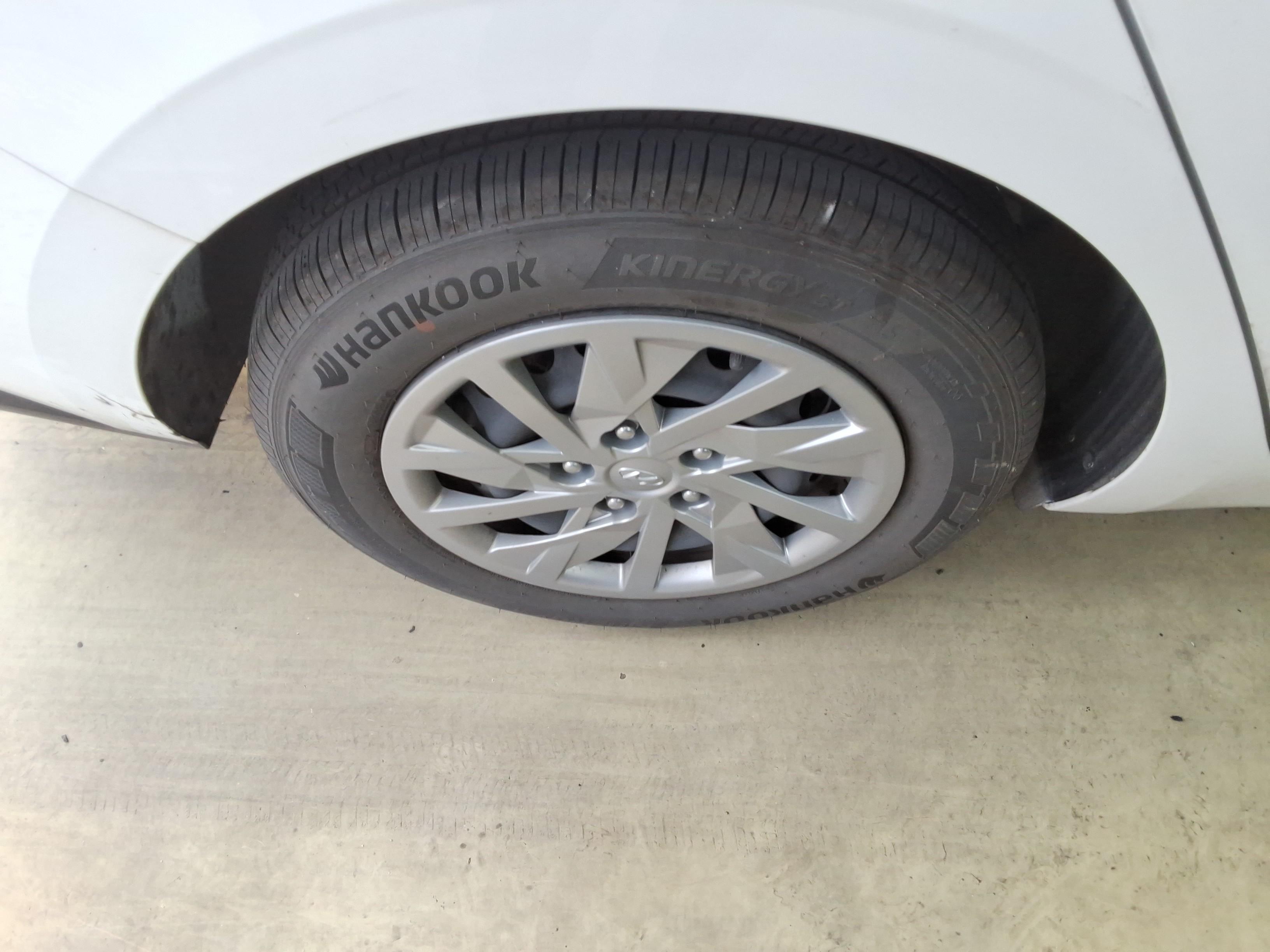 هيونداي إلانترا 2021 - صورة 21