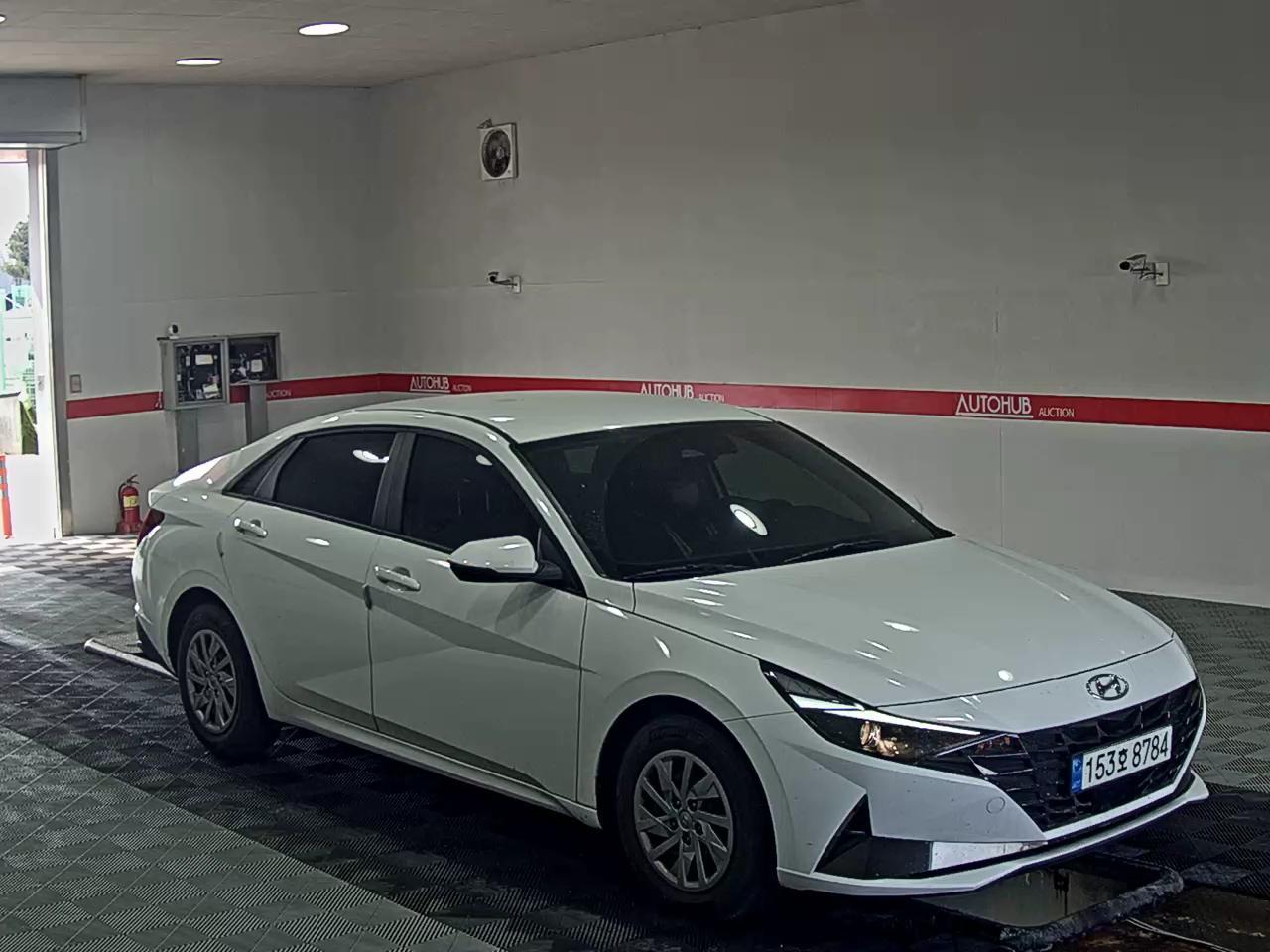 هيونداي إلانترا 2021 - صورة 2