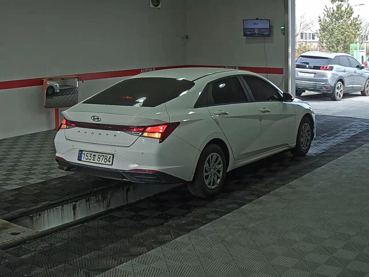 هيونداي إلانترا 2021 - صورة 4