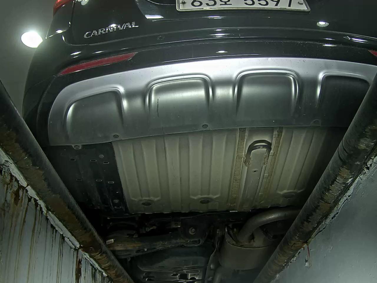 كيا نيو كارنيفال 2017 - صورة 7