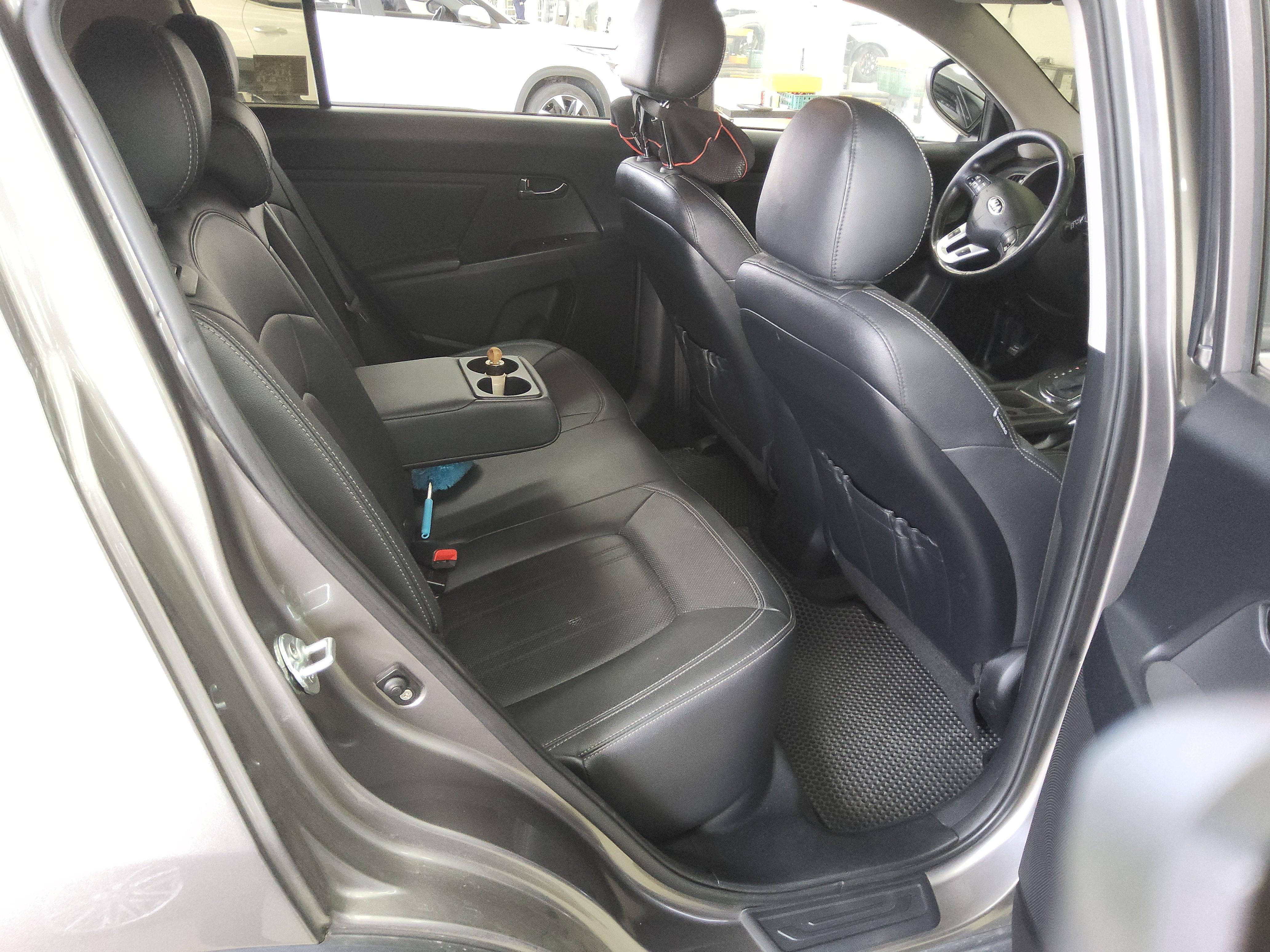 كيا سبورتاج 2013 - صورة 12