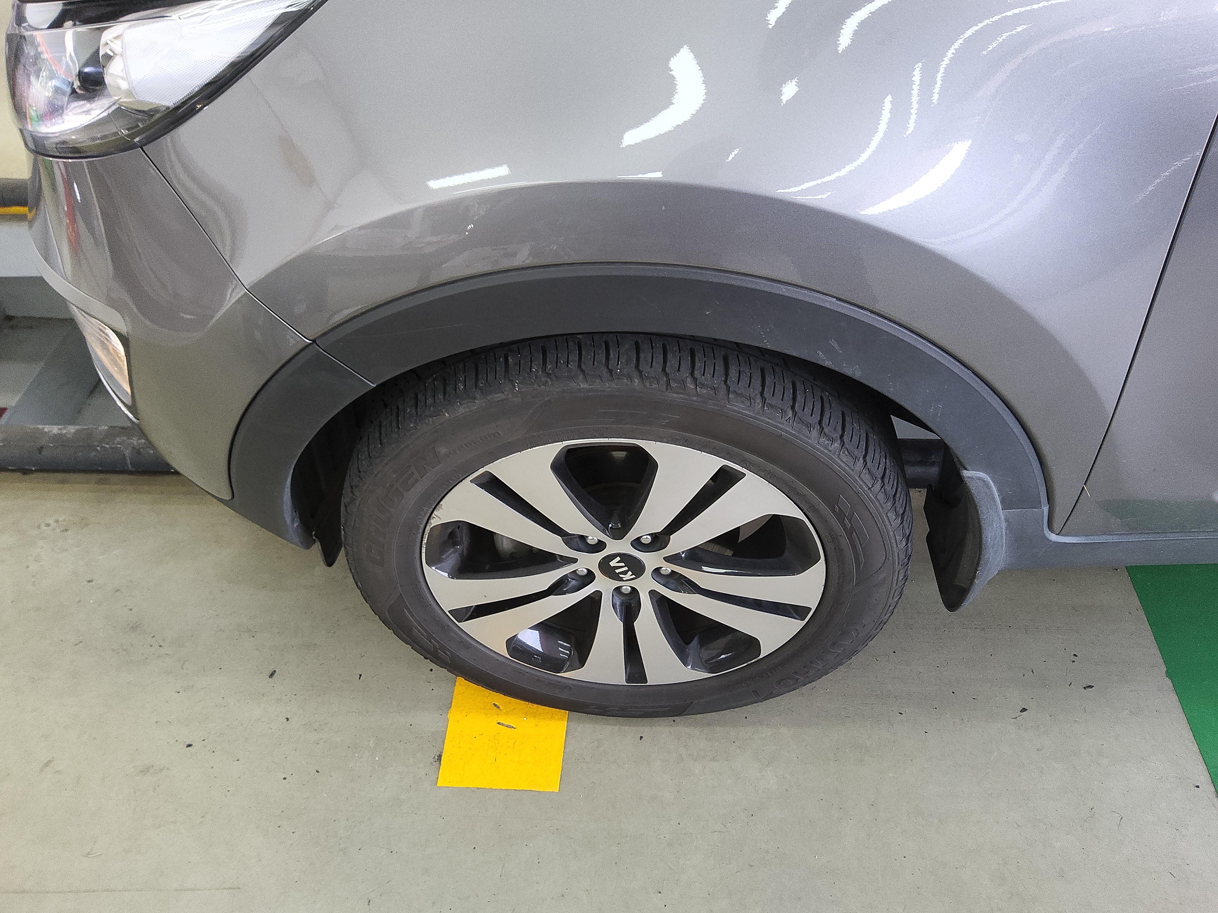 كيا سبورتاج 2013 - صورة 20