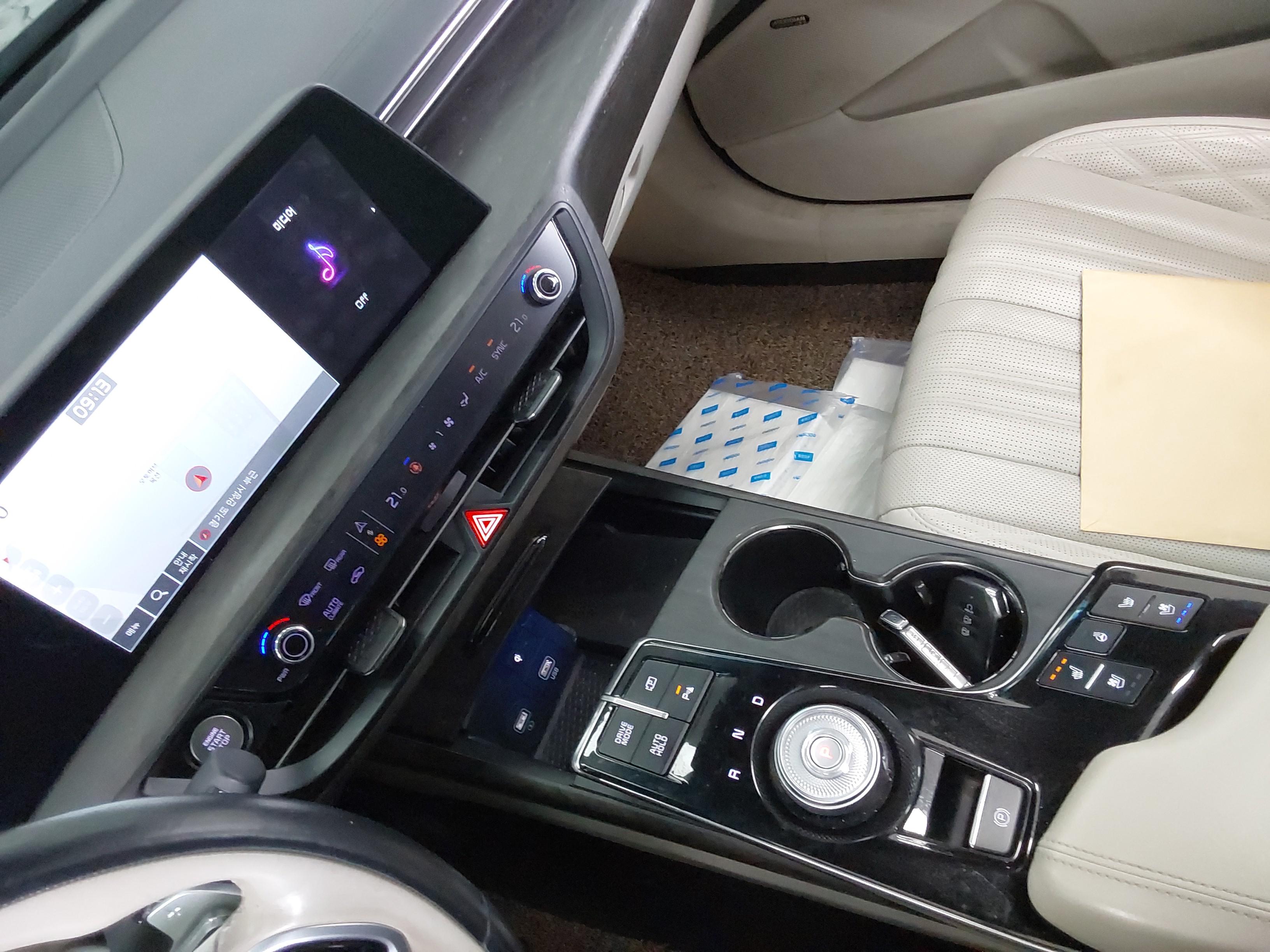 كيا K8 2022 - صورة 19