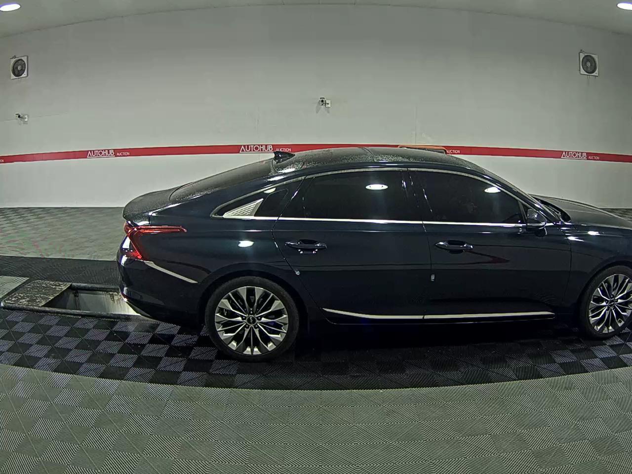 كيا K8 2022 - صورة 3