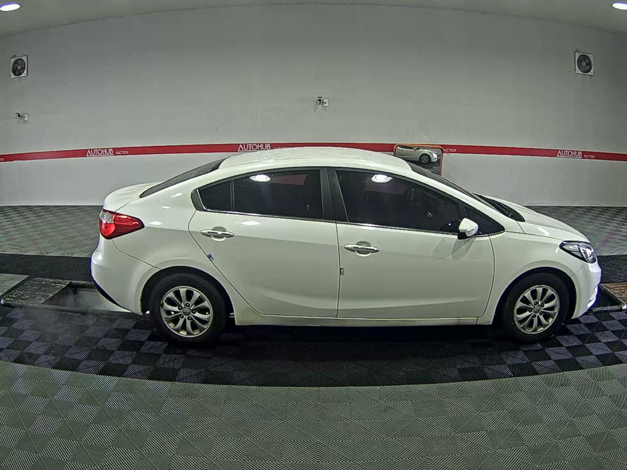 기아자동차 K3 2013 - 이미지 3