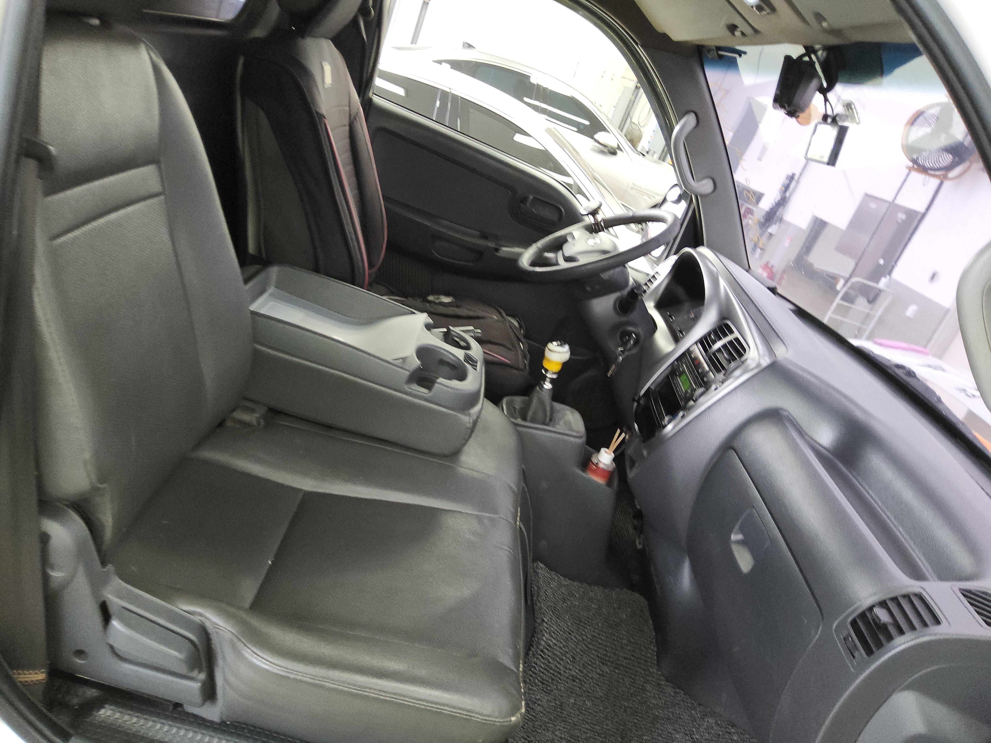 Kia Bongo 3 2016 - Image 11