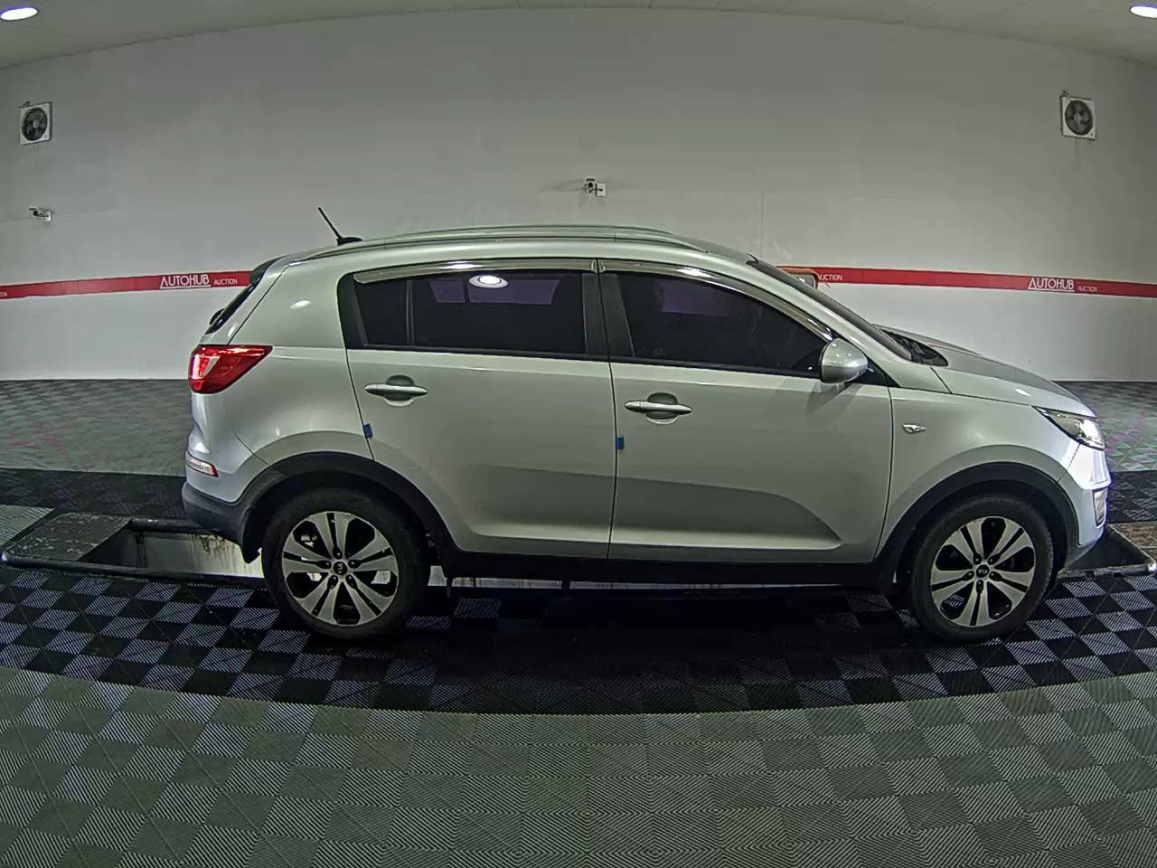 Kia Sportage 2012 - Image 3