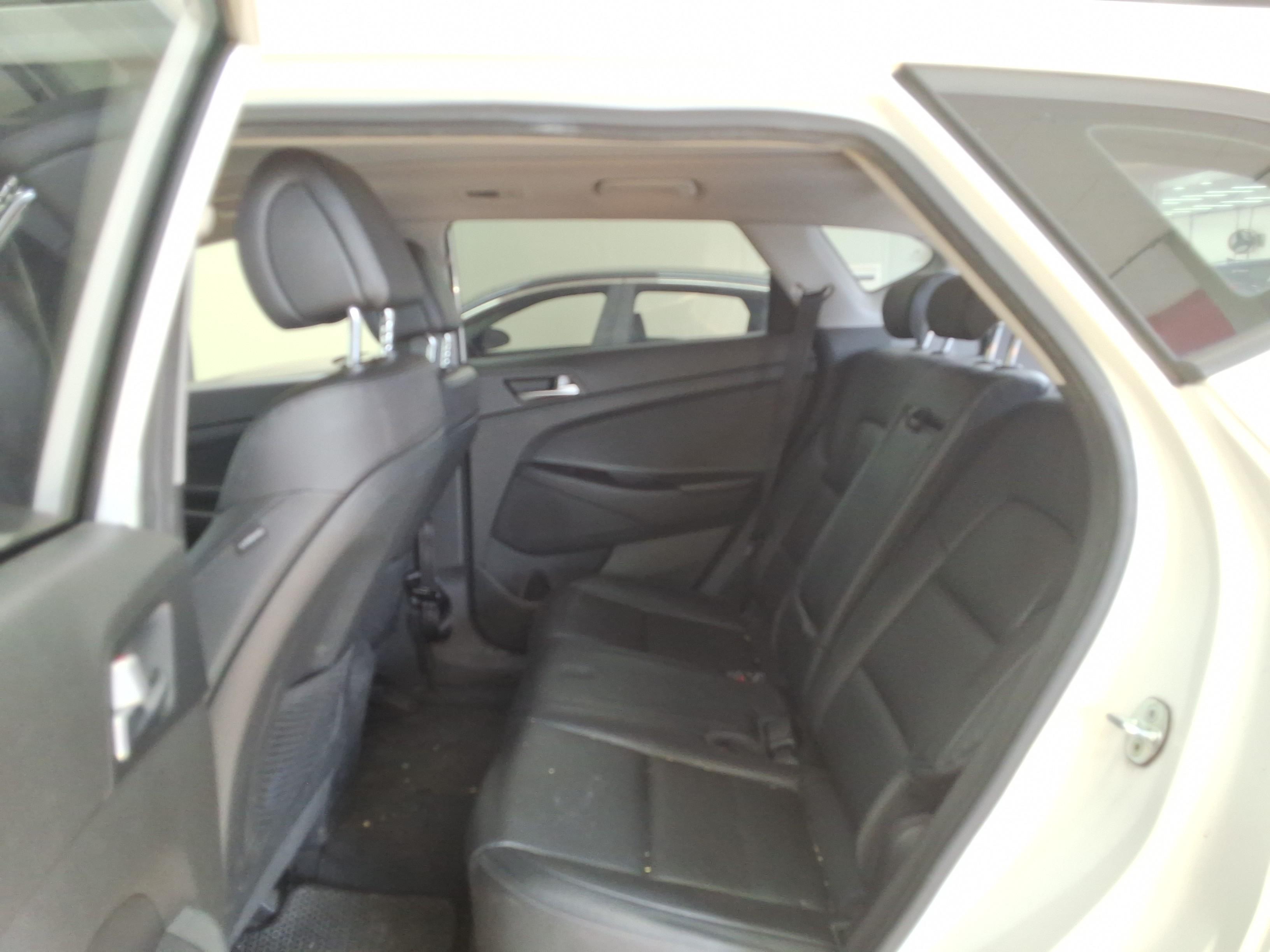 هيونداي توسان 2016 - صورة 11