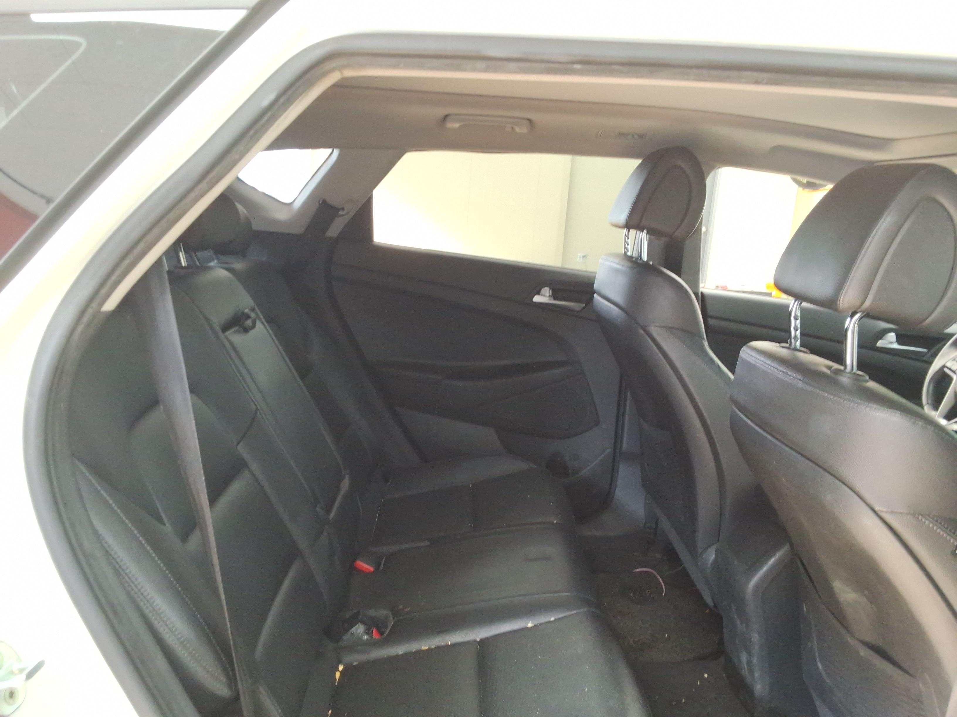 هيونداي توسان 2016 - صورة 13