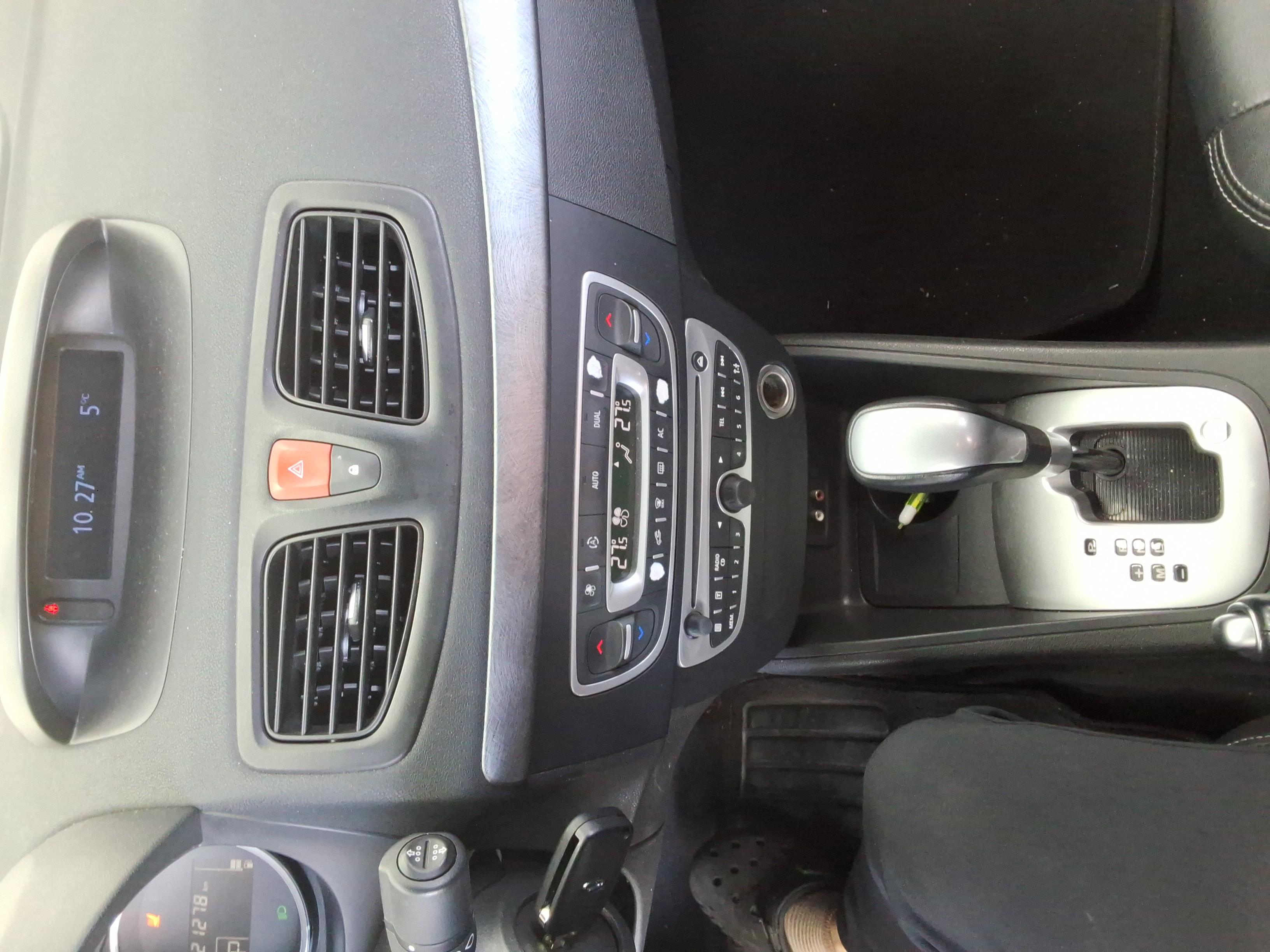 Renault Samsung SM3 2010 - Image 18