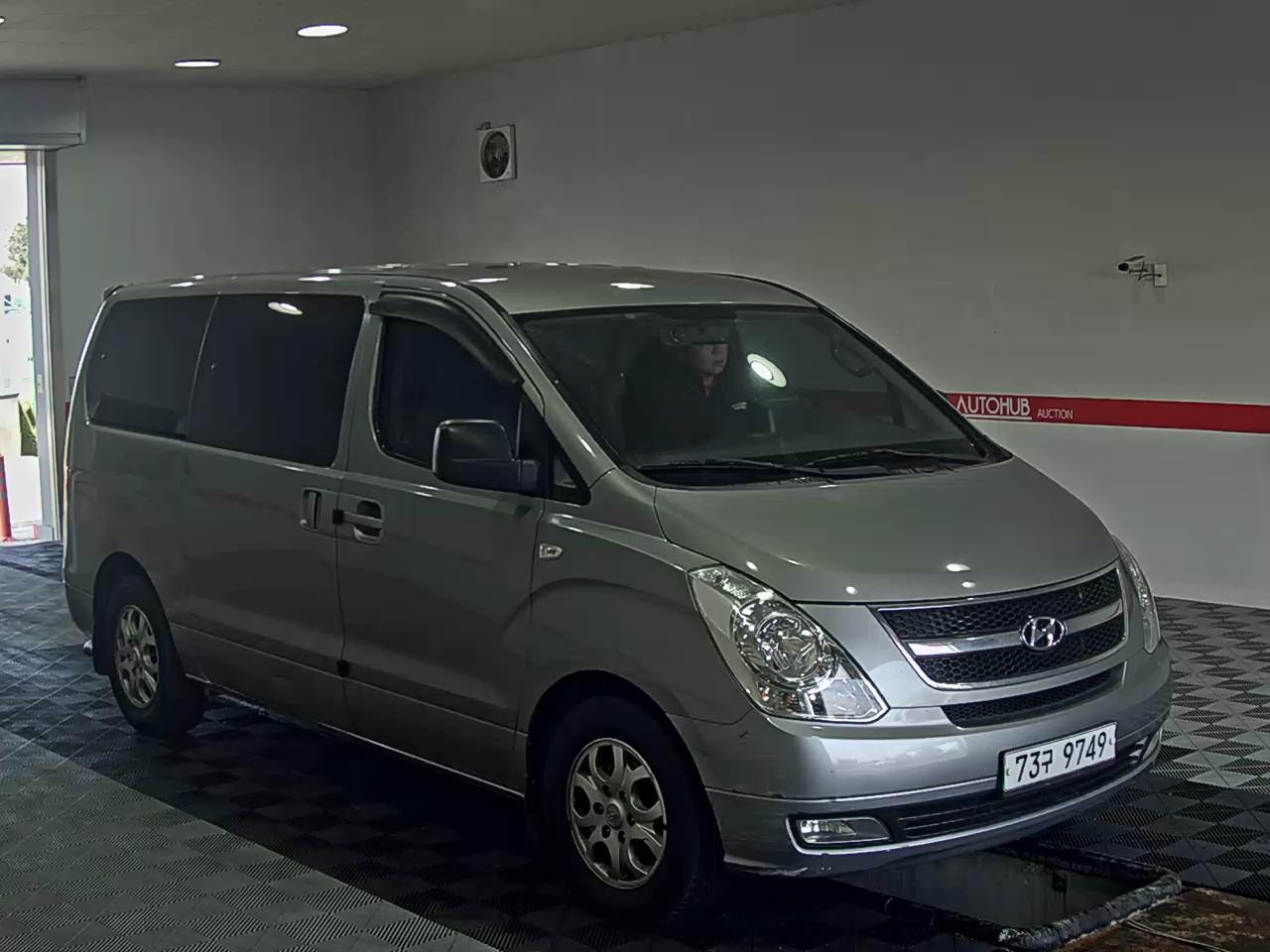 현대자동차 그랜드 스타렉스 2014 - 이미지 2