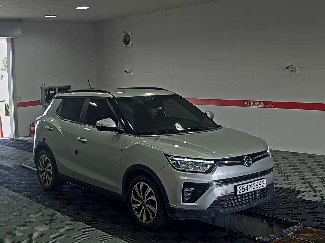 سانج يونج تيفولي 2021 - صورة 2