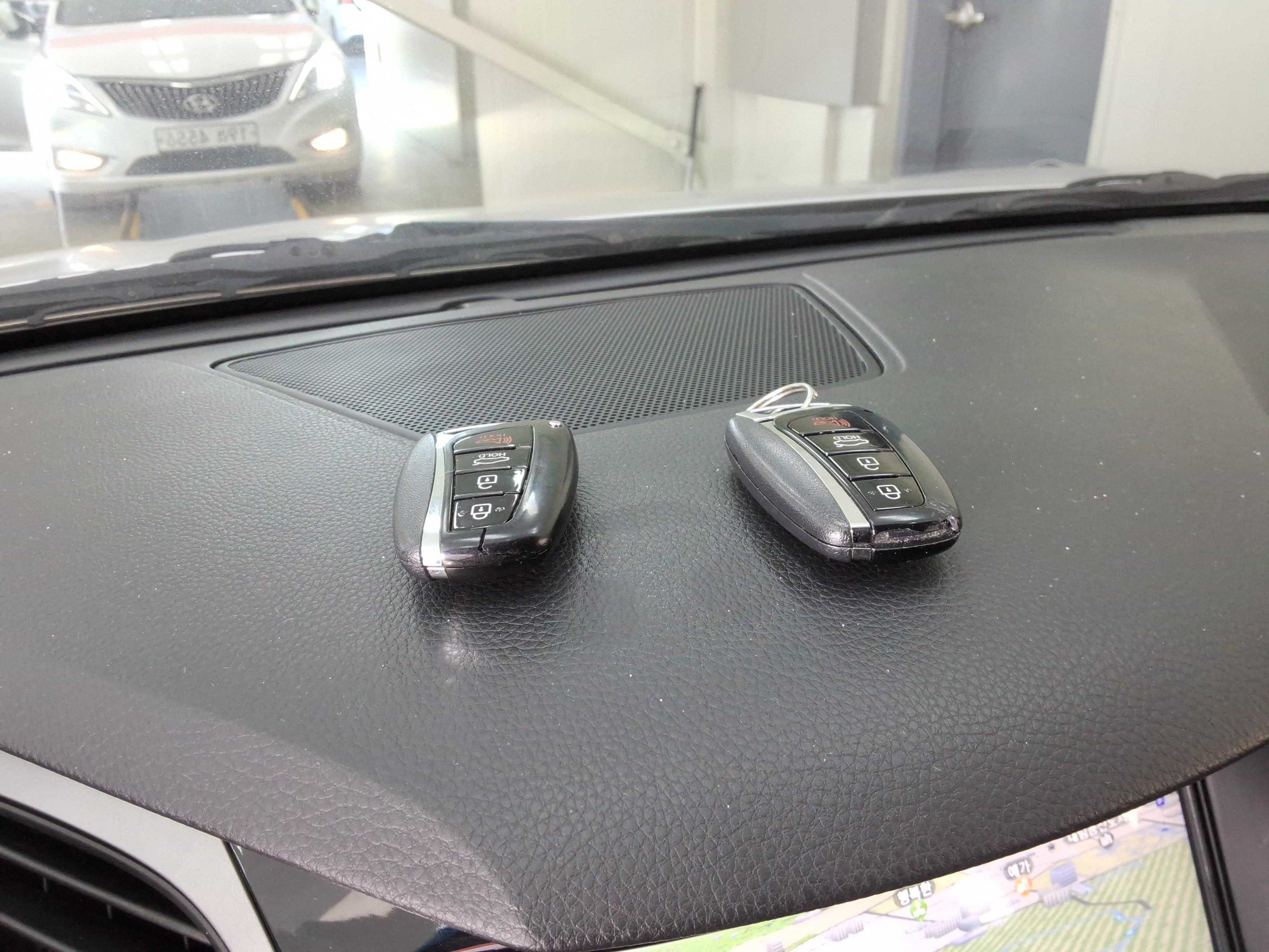 Hyundai Grandeur 2012 - Image 18