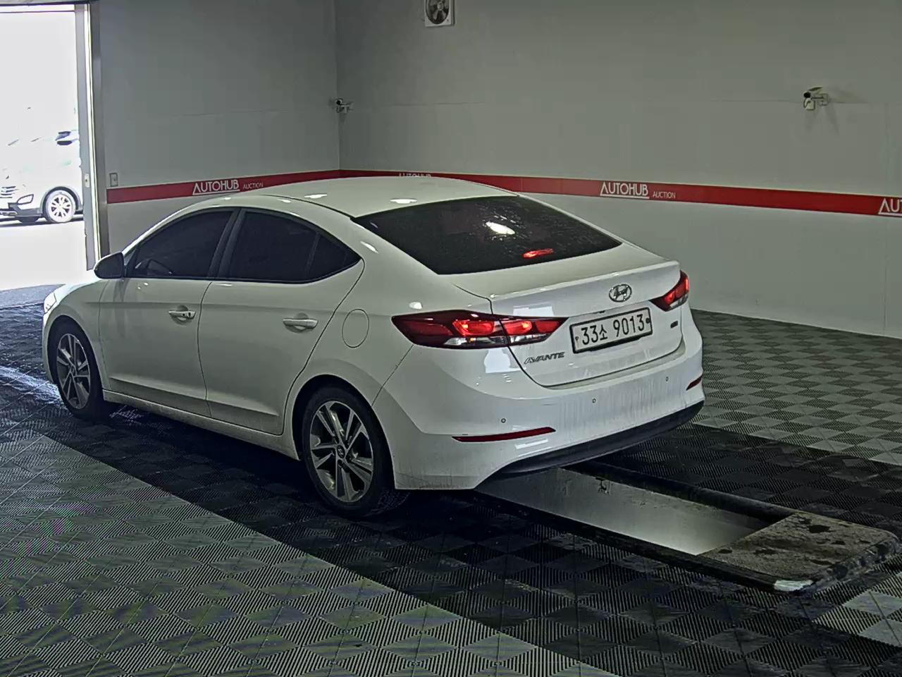 هيونداي إلانترا - 5