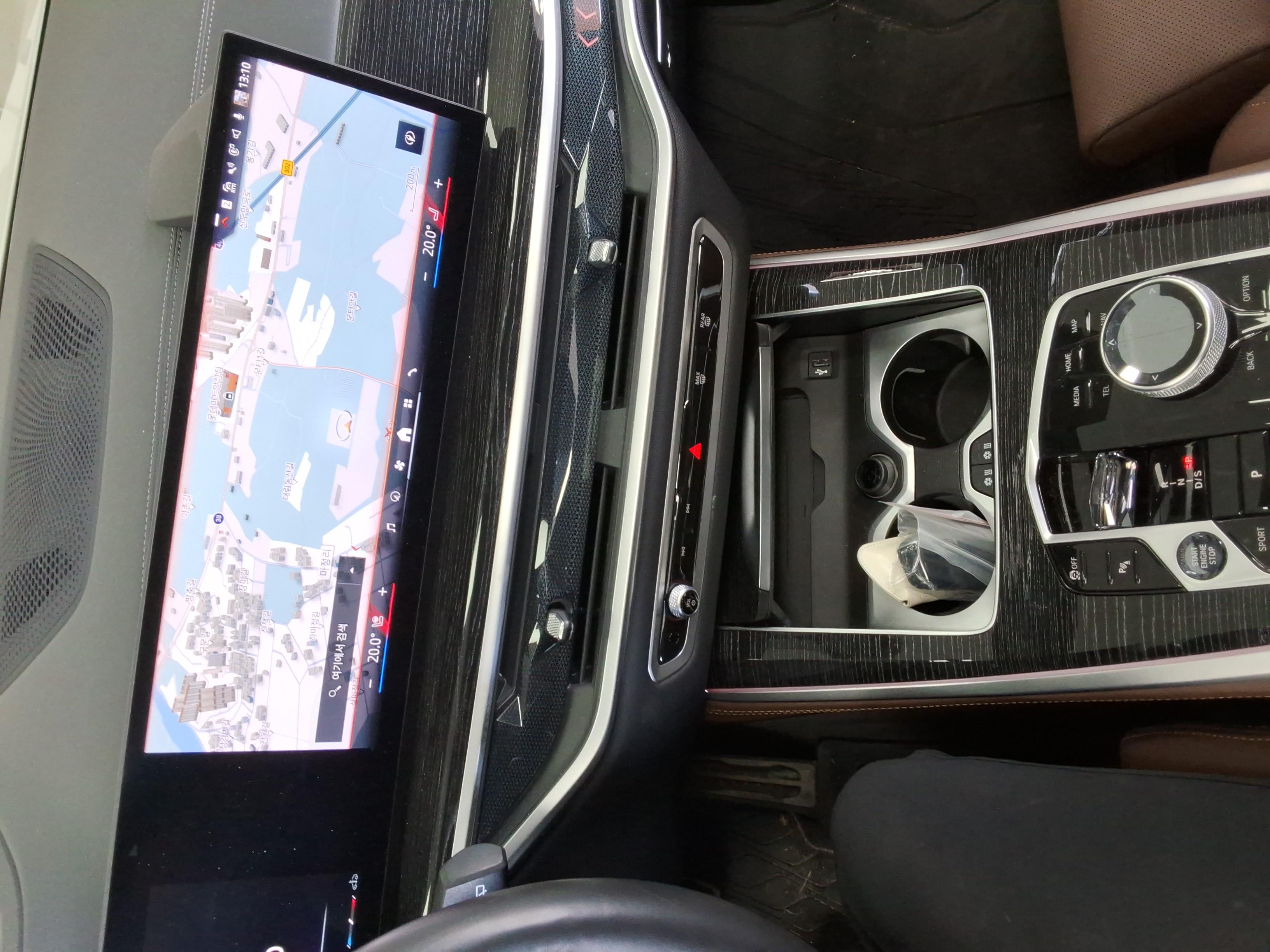 بي إم دبليو X5 2024 - صورة 18