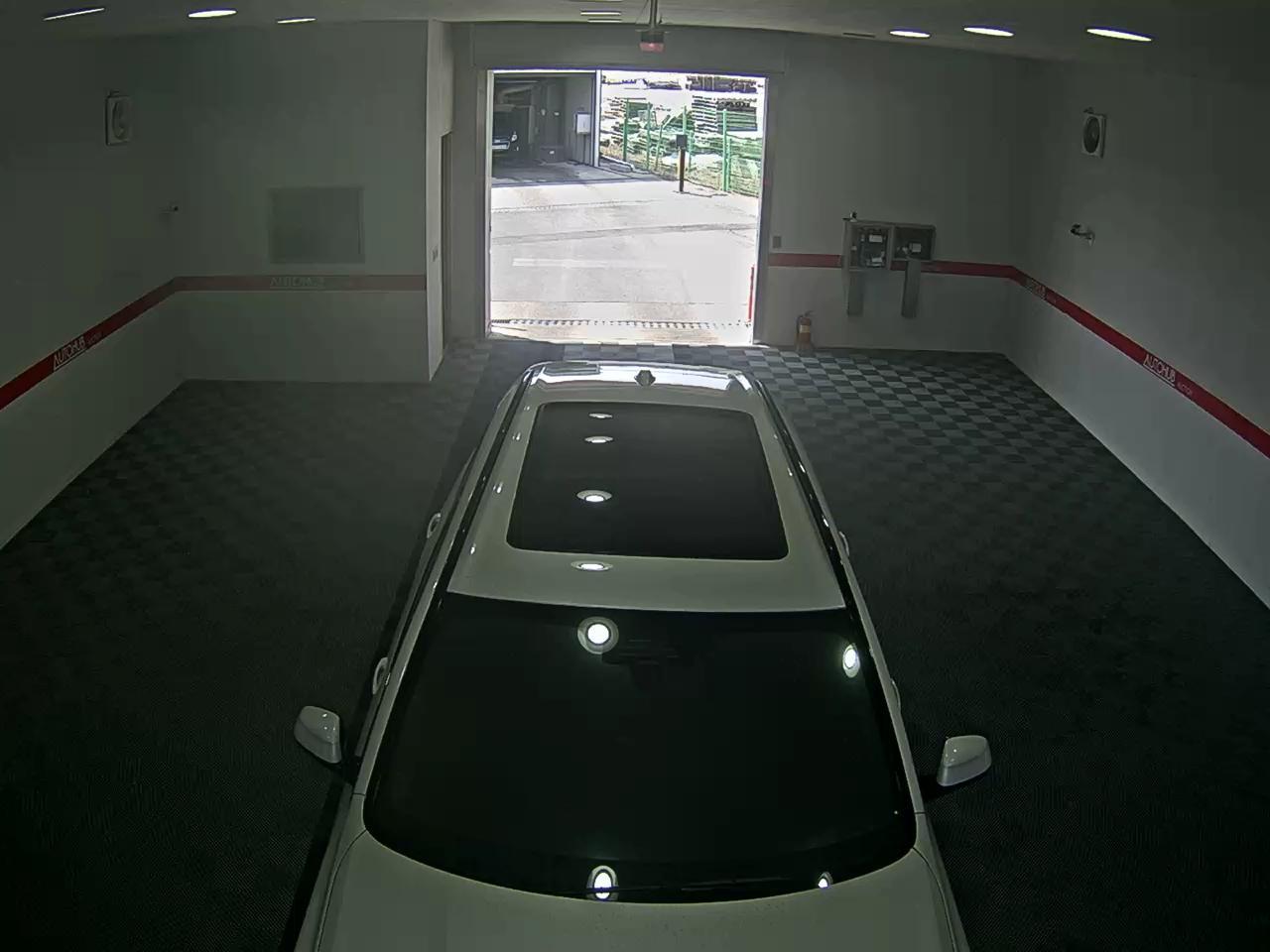 بي إم دبليو X5 2024 - صورة 6