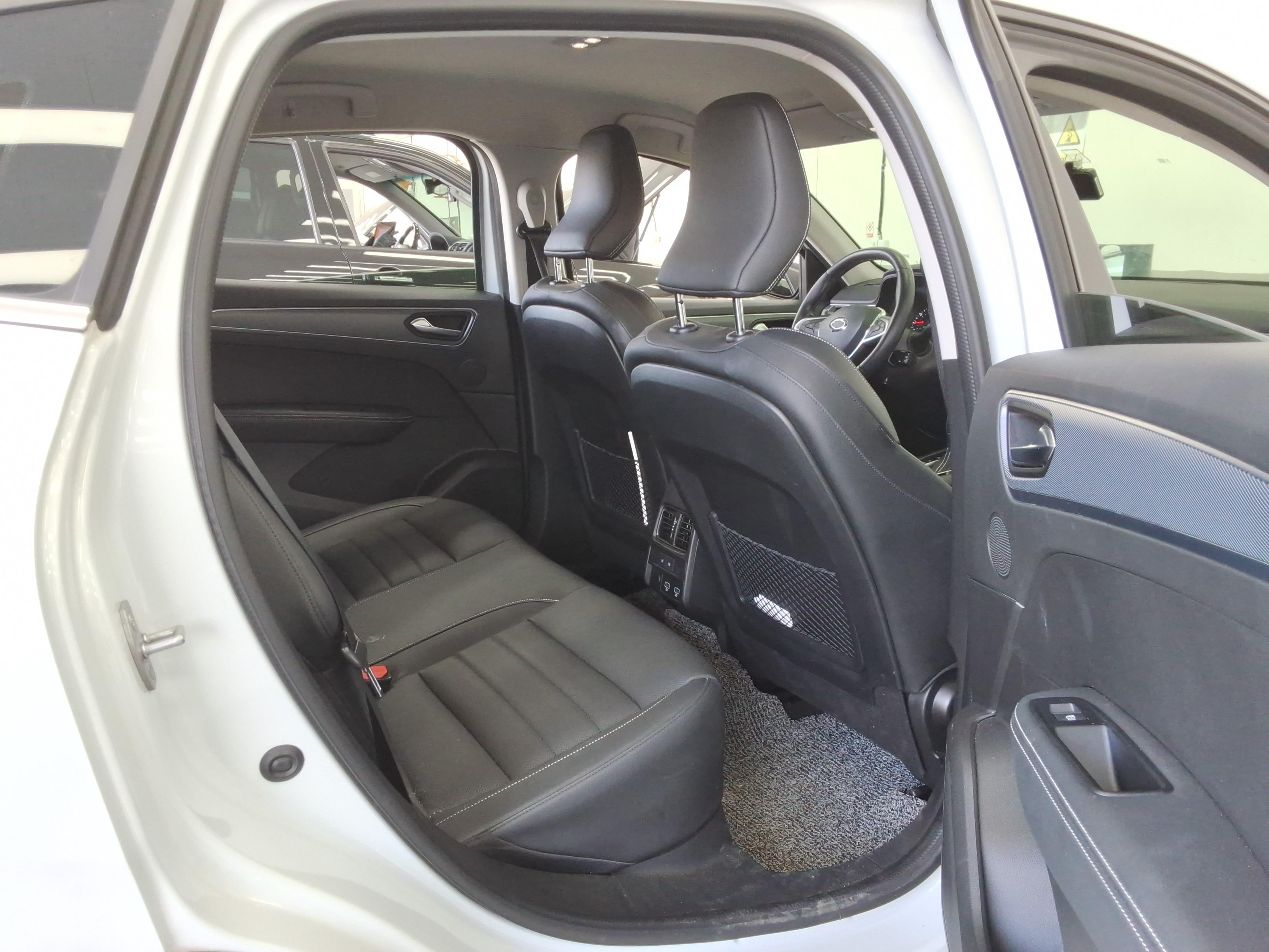 رينو سامسونج XM3 2023 - صورة 13