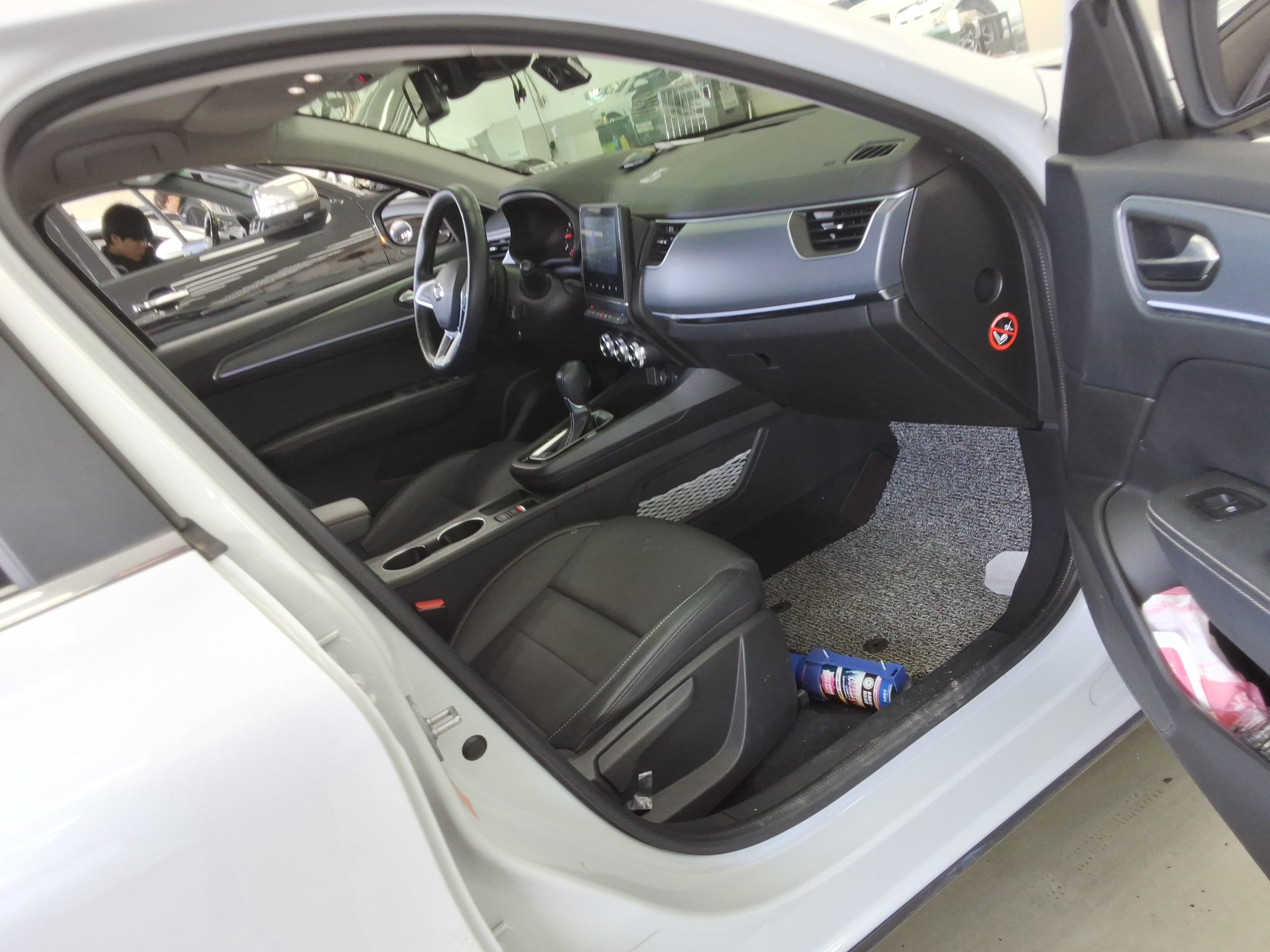 رينو سامسونج XM3 2023 - صورة 14