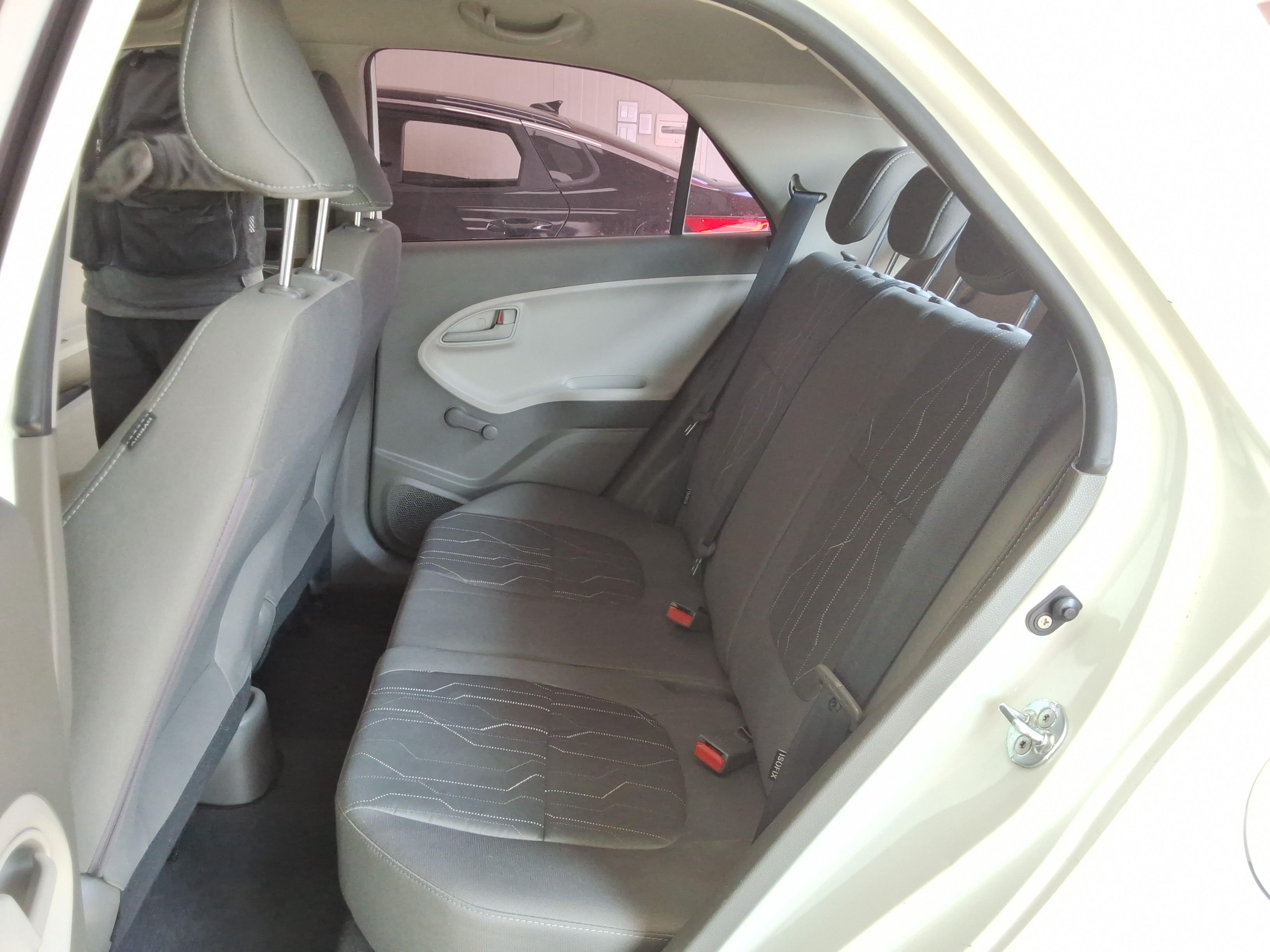 كيا مورنينج 2016 - صورة 11