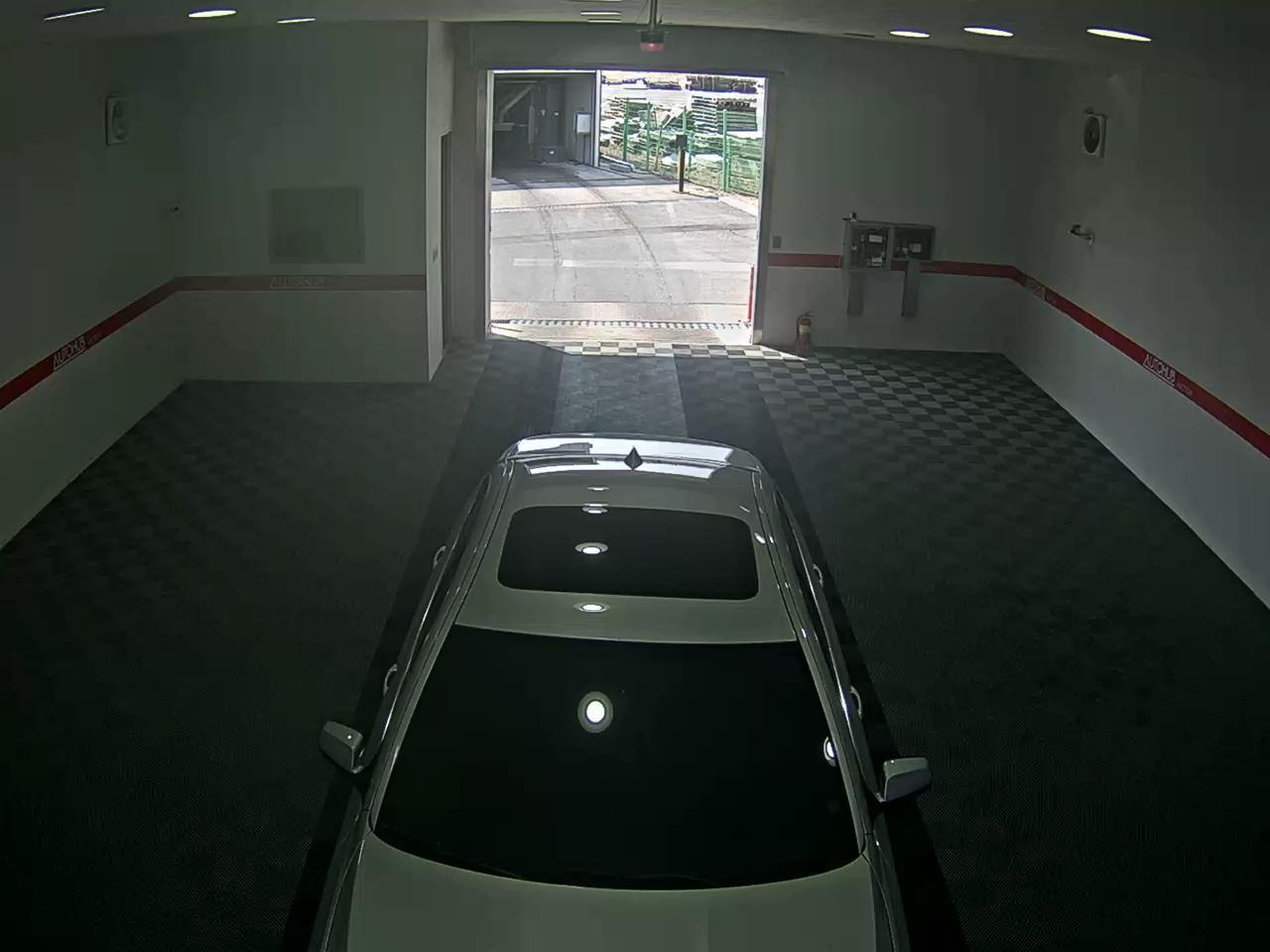 بي إم دبليو الفئة 5 2011 - صورة 6