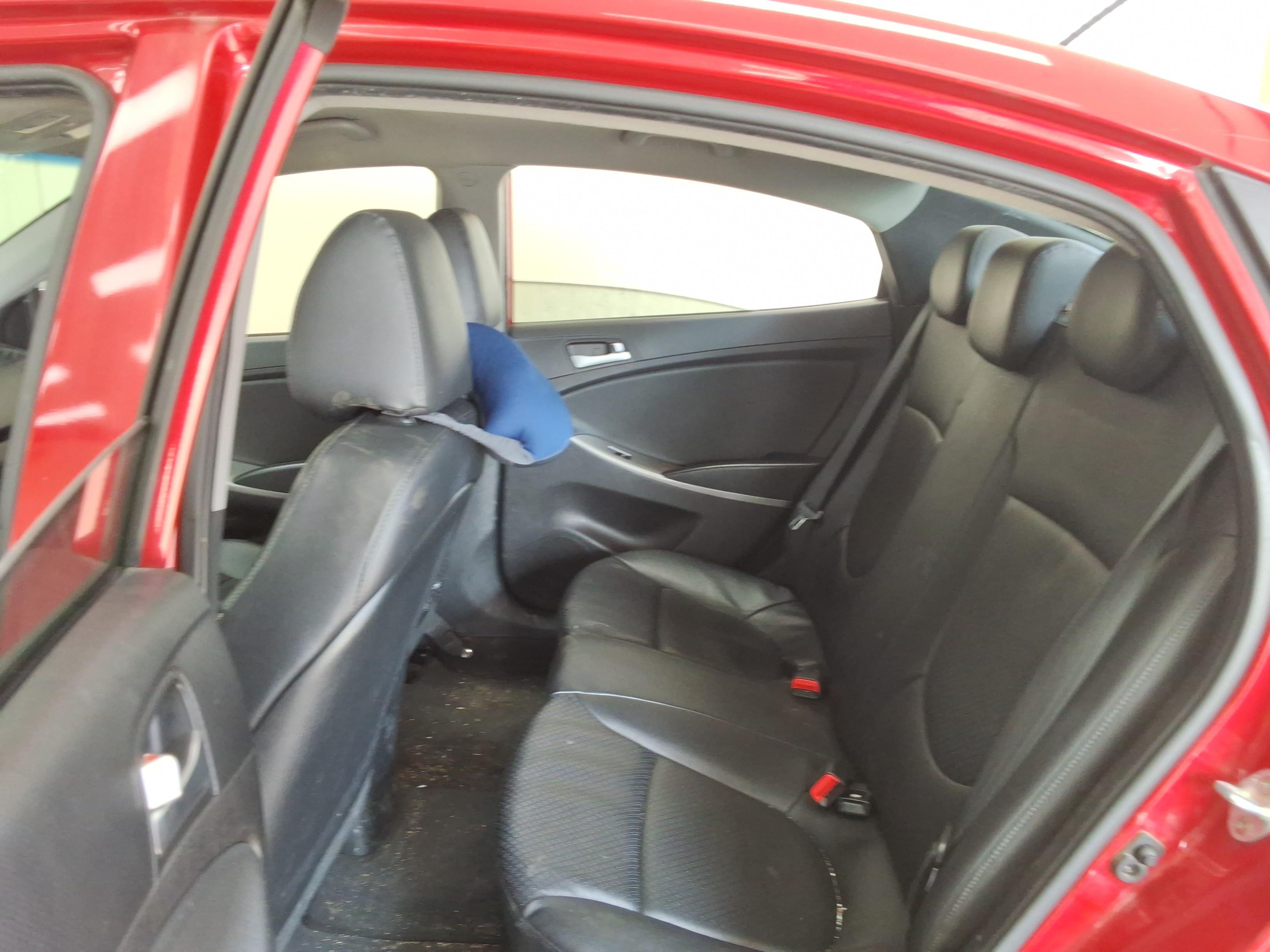 هيونداي أكسنت 2017 - صورة 11