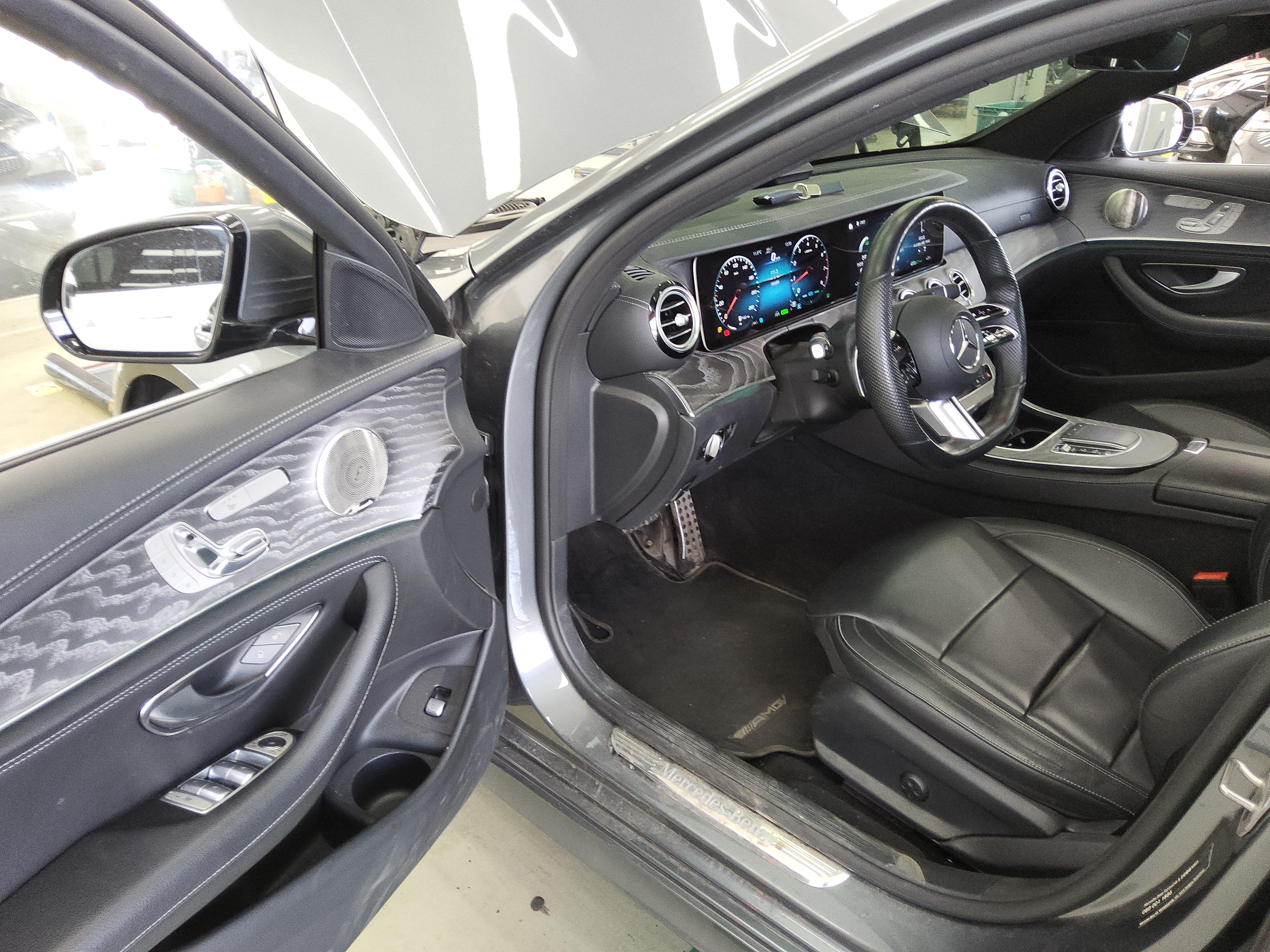 메르세데스-벤츠 E-클래스 2021 - 이미지 10