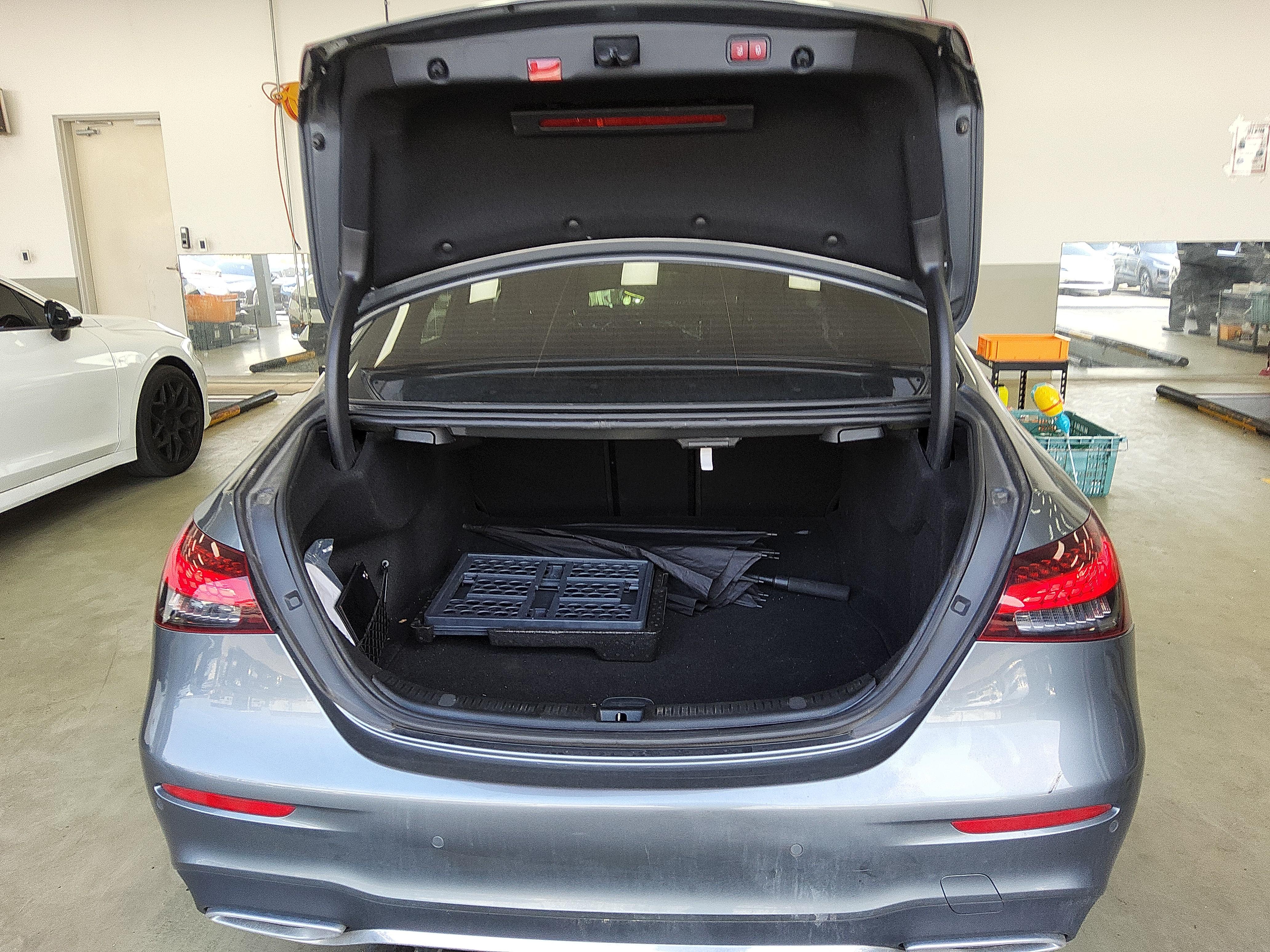 메르세데스-벤츠 E-클래스 2021 - 이미지 15