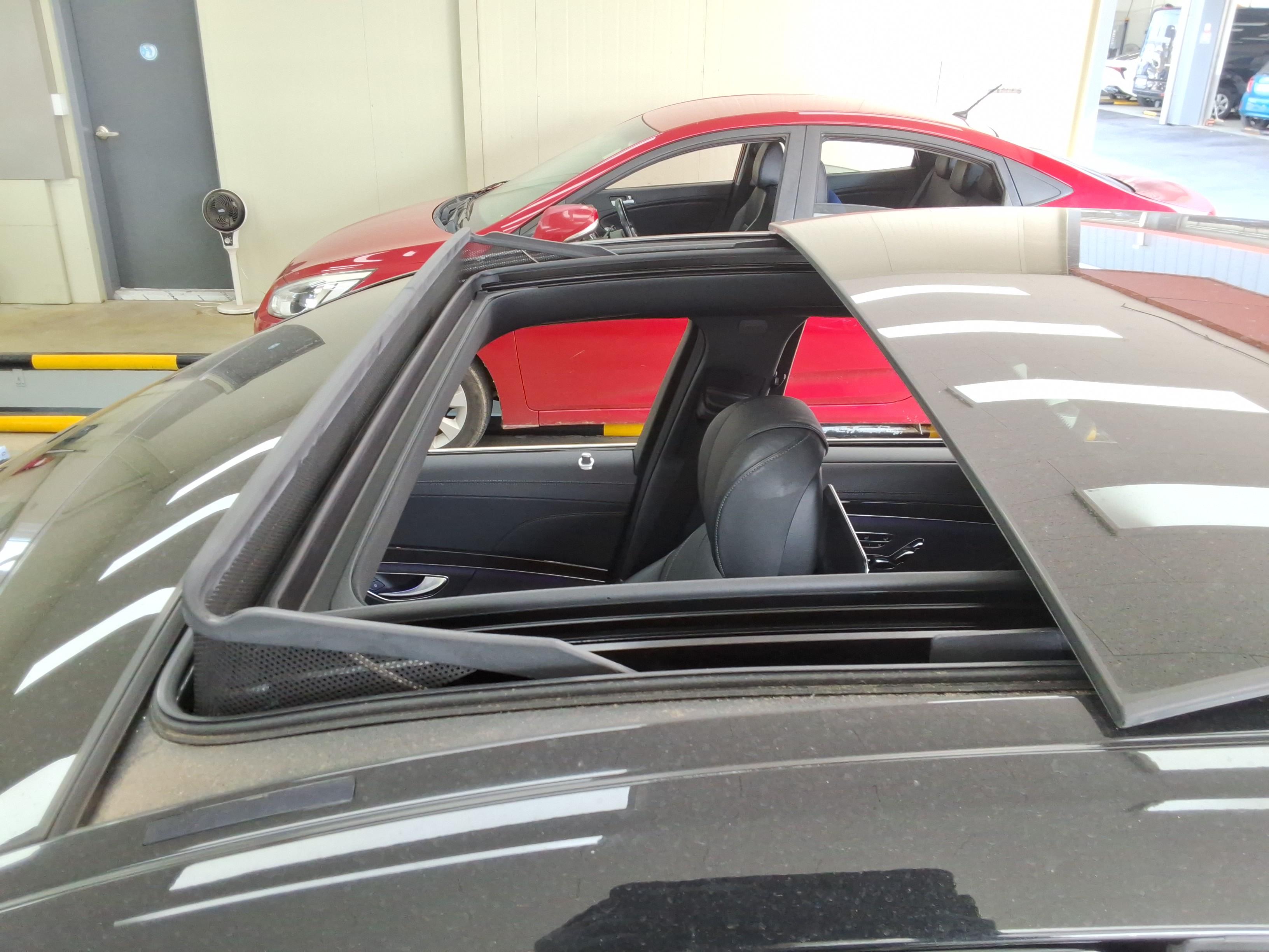 مرسيدس بنز إس كلاس 2018 - صورة 20