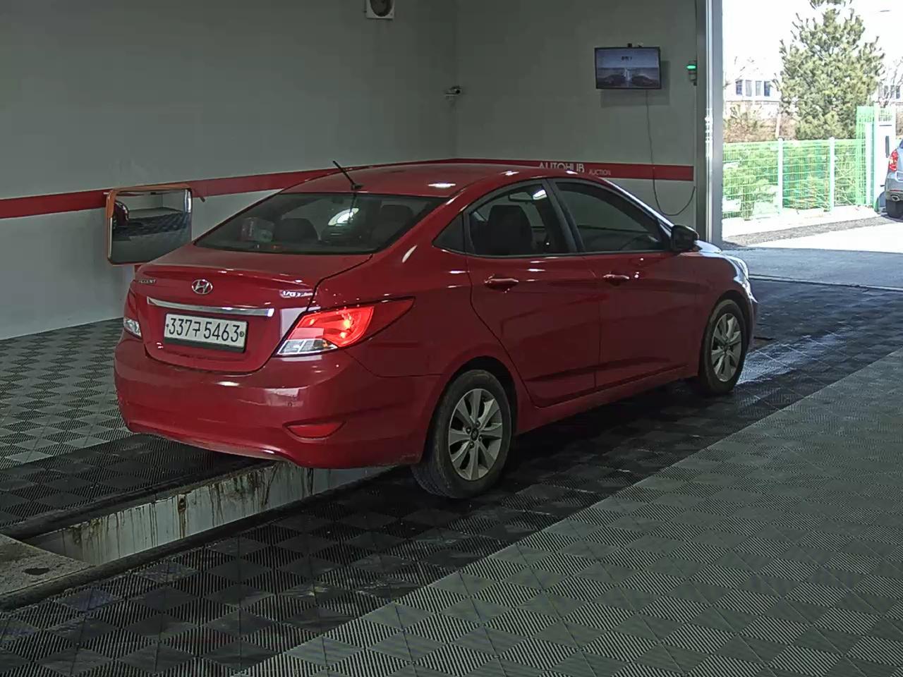 هيونداي أكسنت 2017 - صورة 4