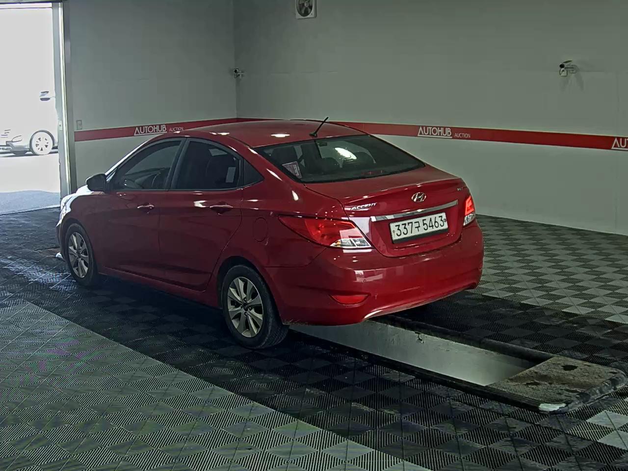 هيونداي أكسنت 2017 - صورة 5