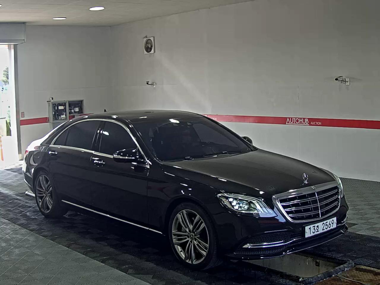 مرسيدس بنز إس كلاس 2018 - صورة 2