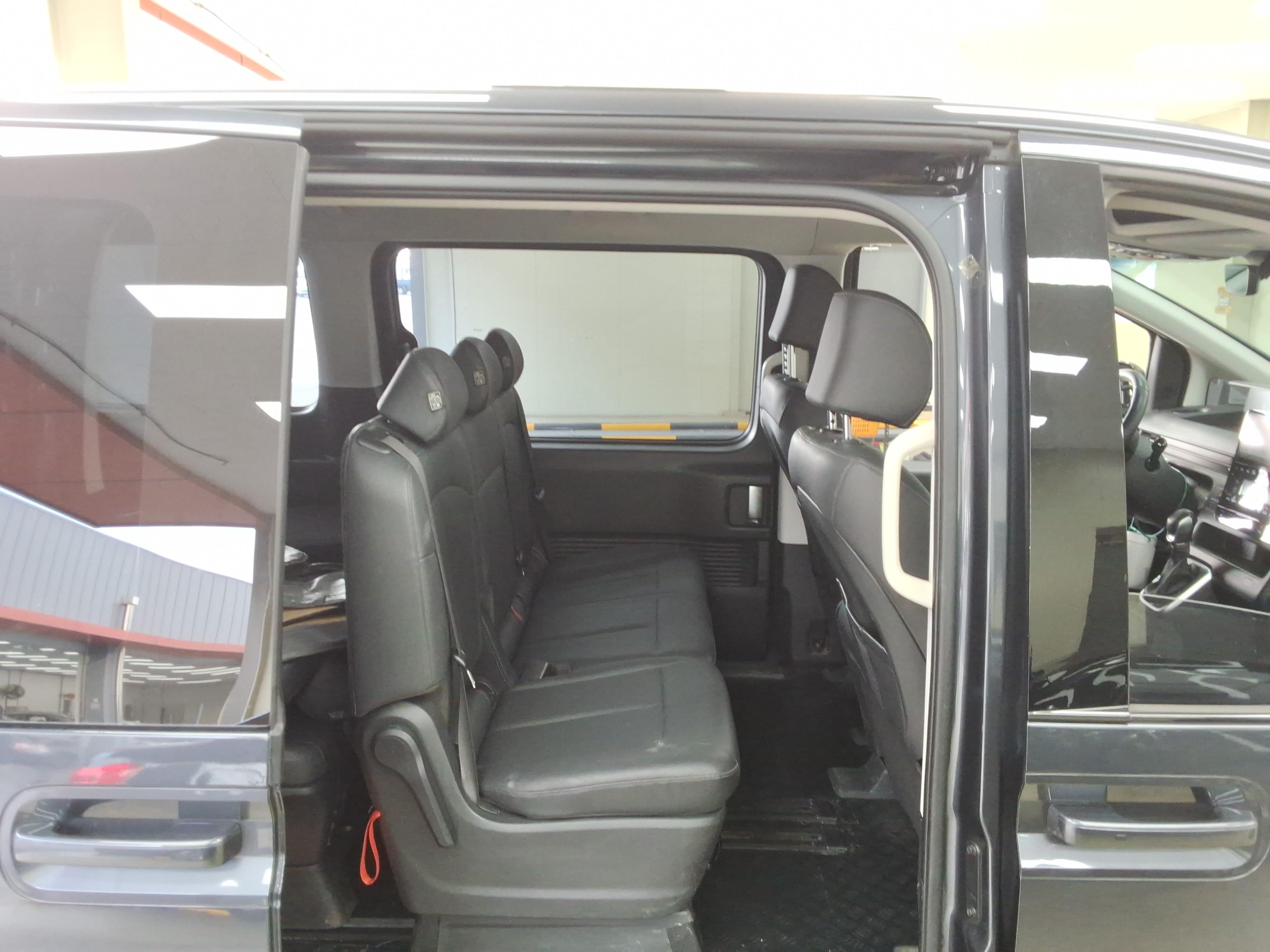 현대자동차 스타리아 2025 - 이미지 13