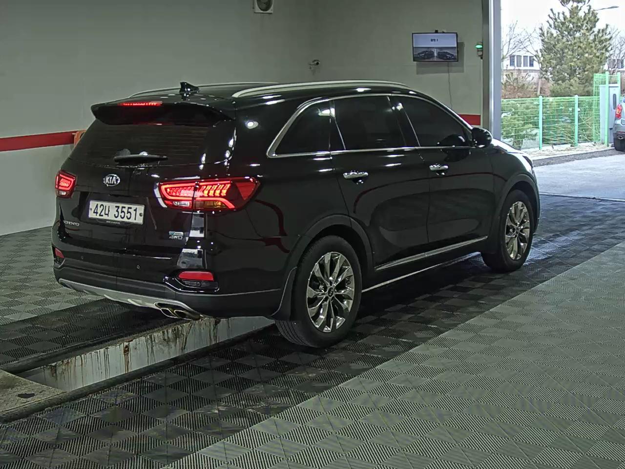 كيا سورينتو 2018 - صورة 4