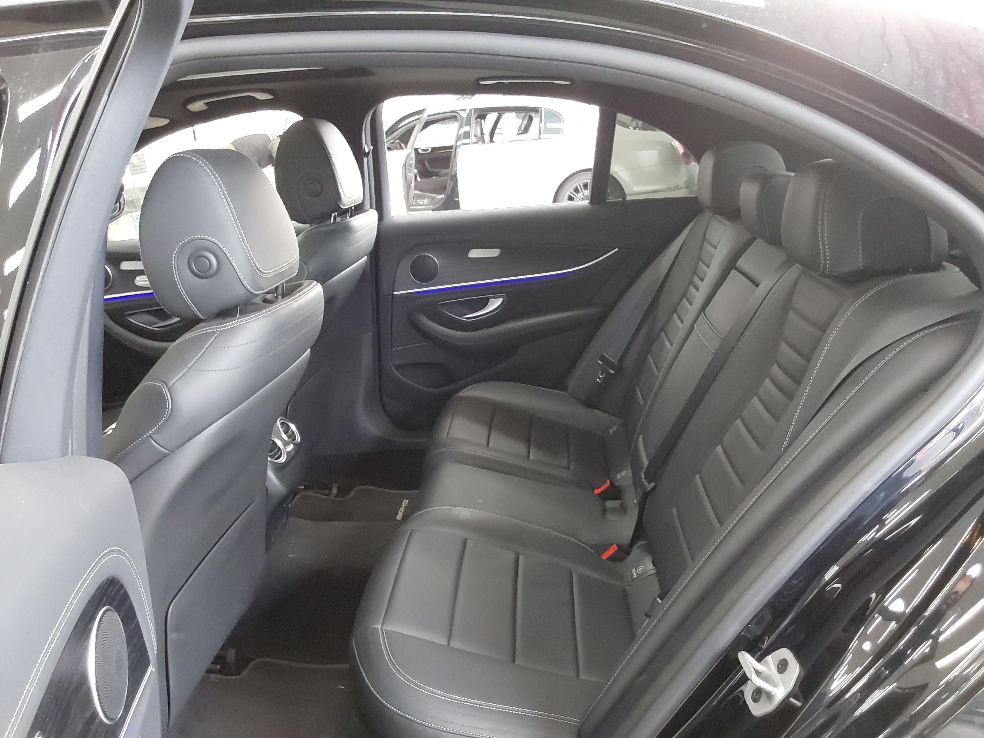 메르세데스-벤츠 E-클래스 2021 - 이미지 11