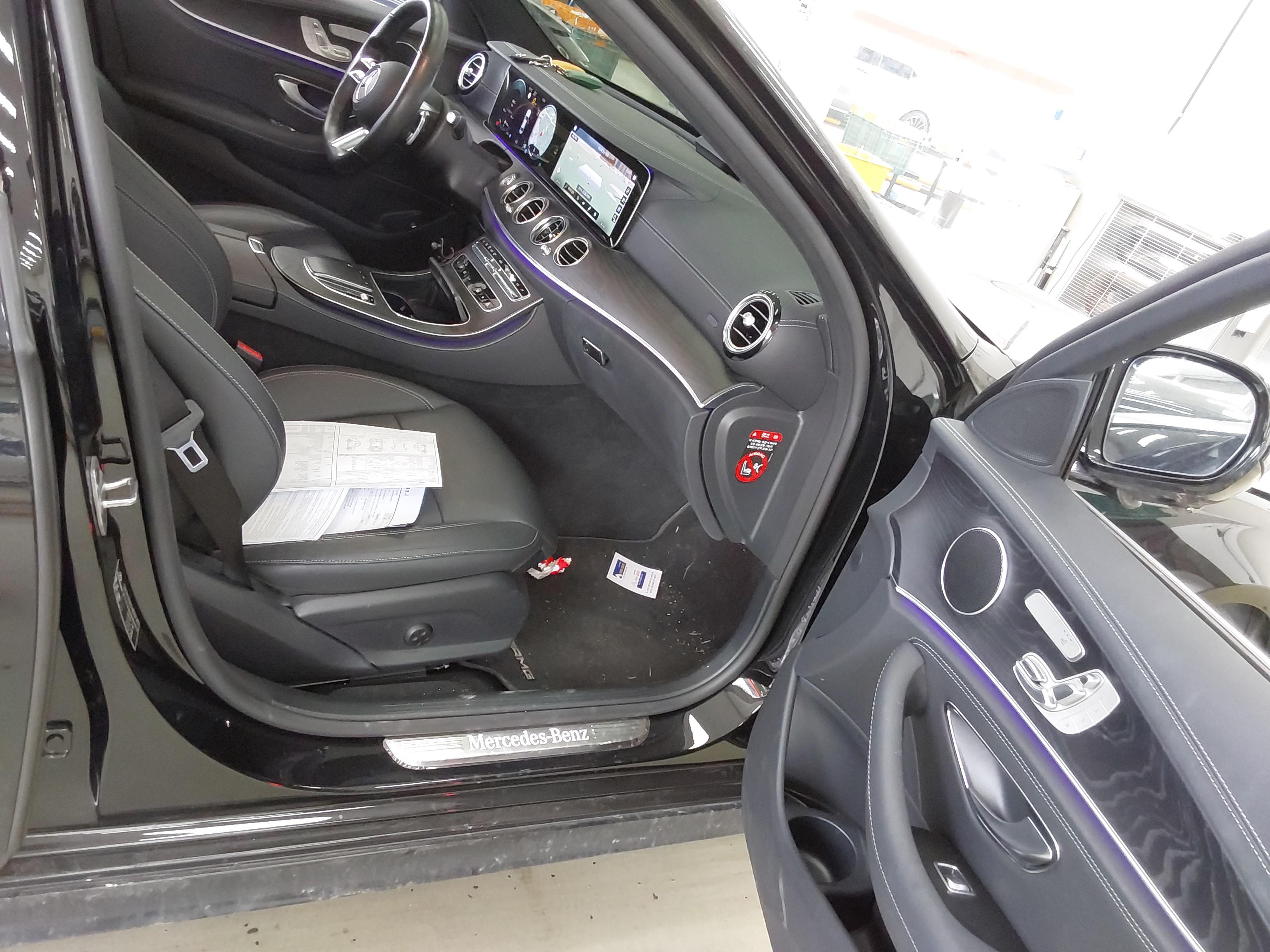 메르세데스-벤츠 E-클래스 2021 - 이미지 14