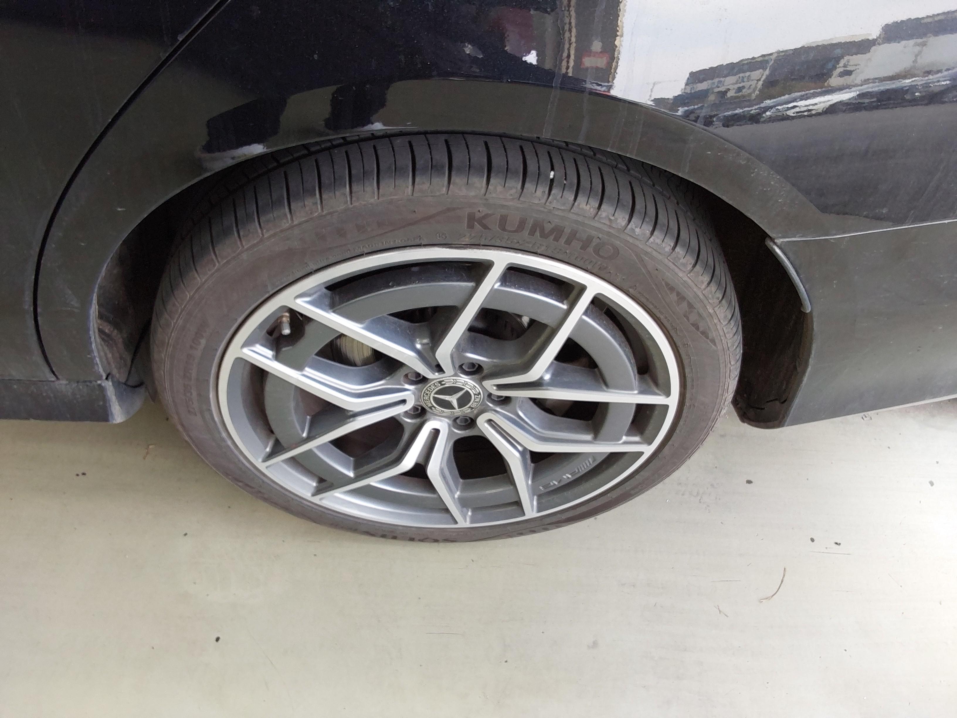 메르세데스-벤츠 E-클래스 2021 - 이미지 21