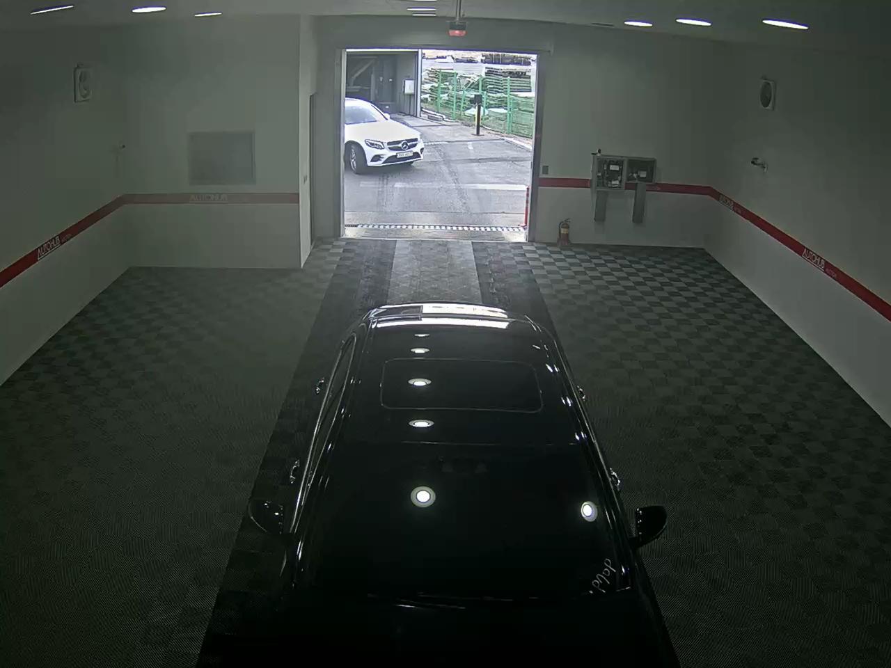 메르세데스-벤츠 E-클래스 2021 - 이미지 6