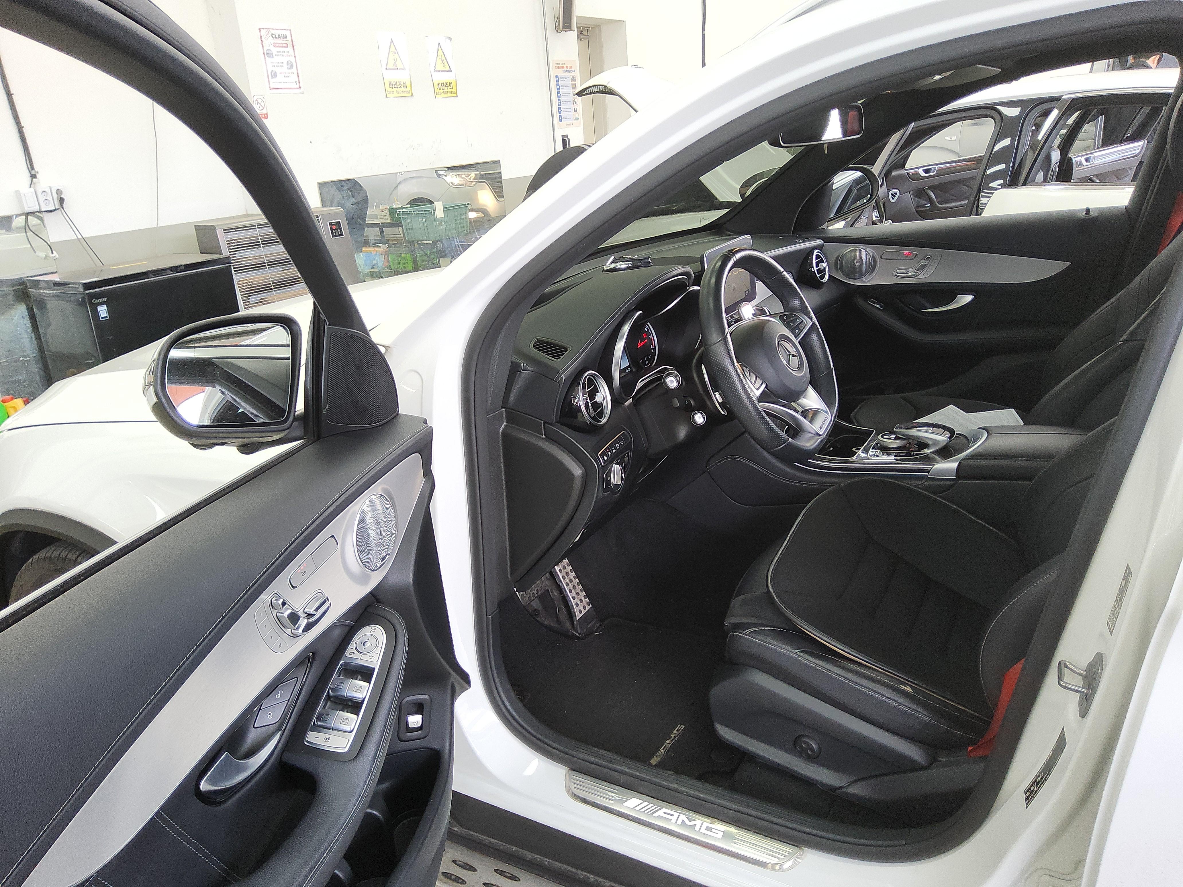 메르세데스-벤츠 GLC 2018 - 이미지 9