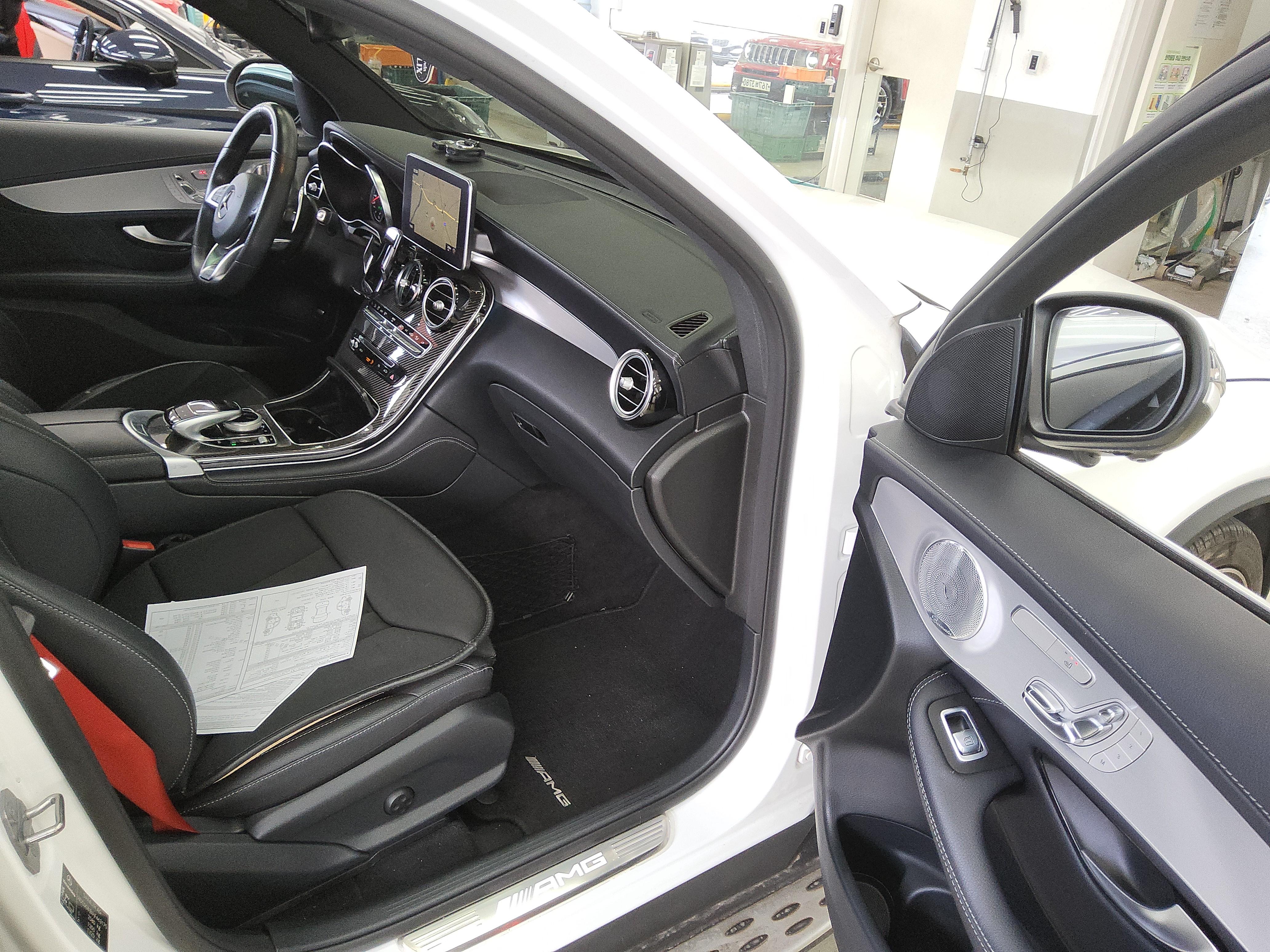 메르세데스-벤츠 GLC 2018 - 이미지 13