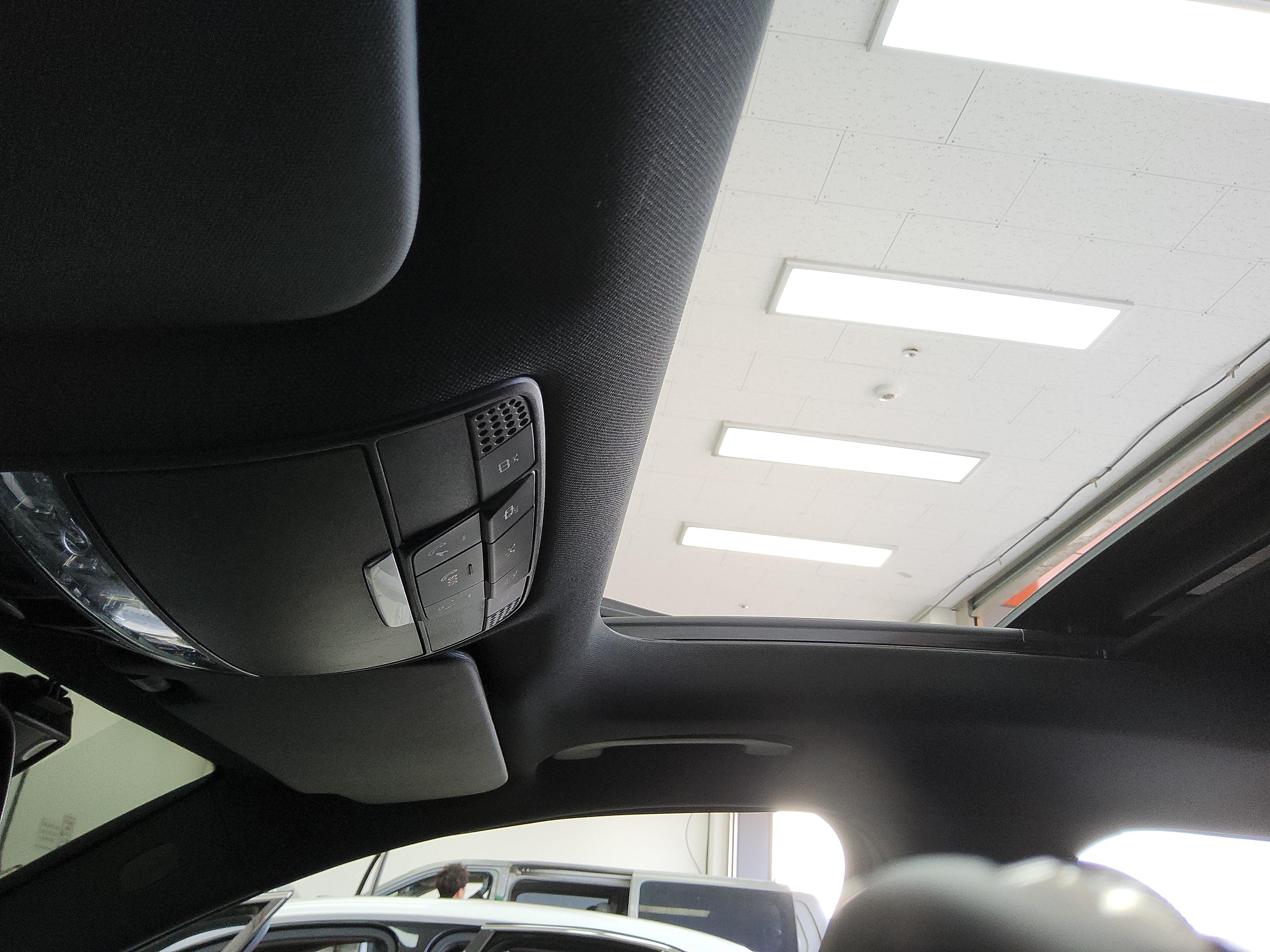 메르세데스-벤츠 GLC 2018 - 이미지 19