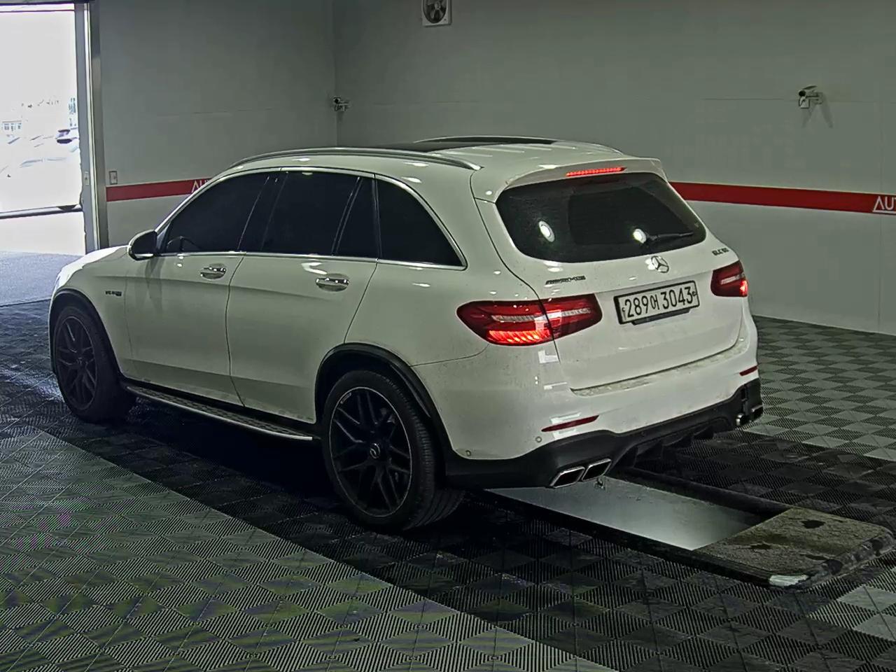 메르세데스-벤츠 GLC 2018 - 이미지 5