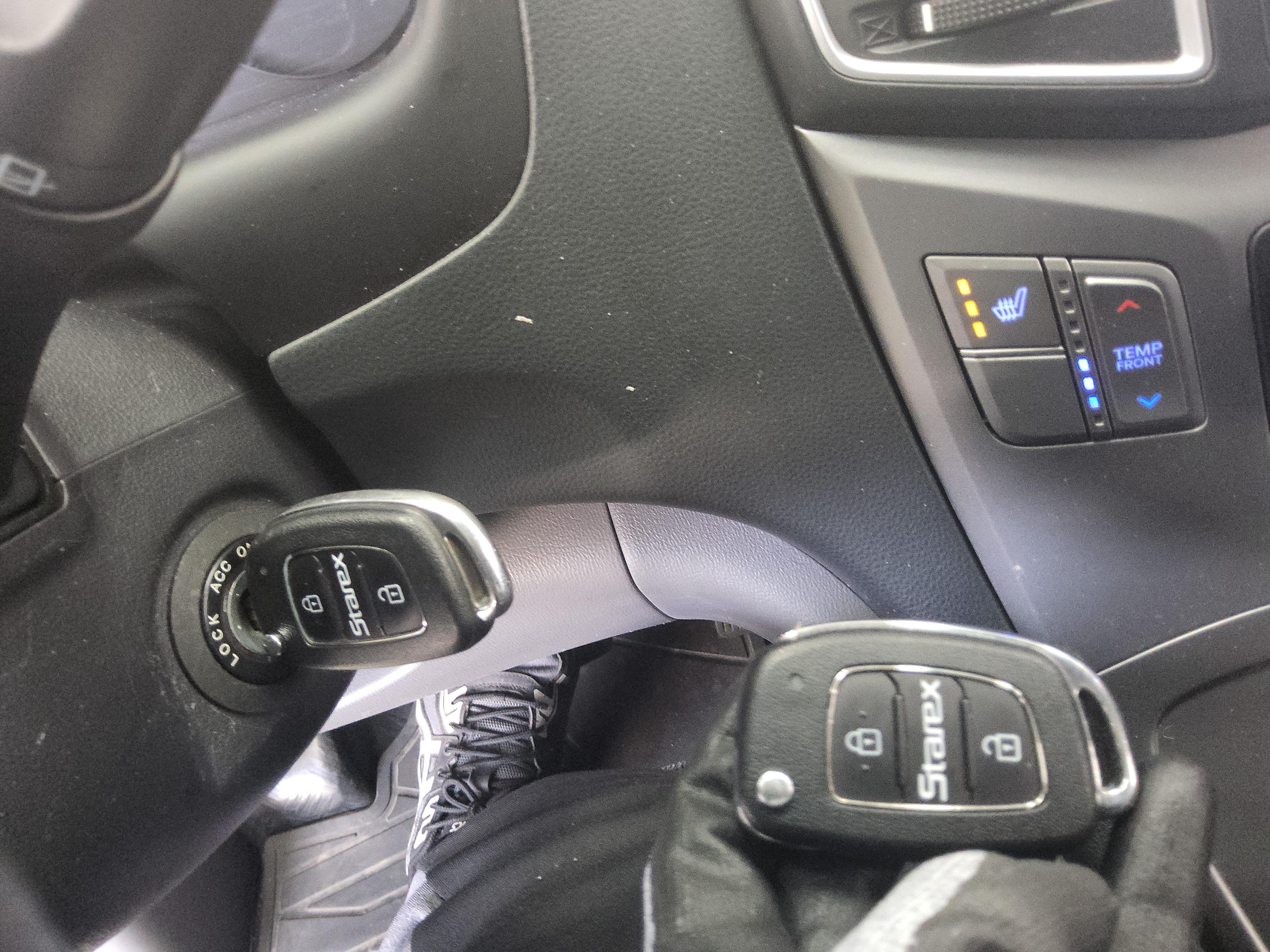 Hyundai Grand Starex 2021 - Image 17