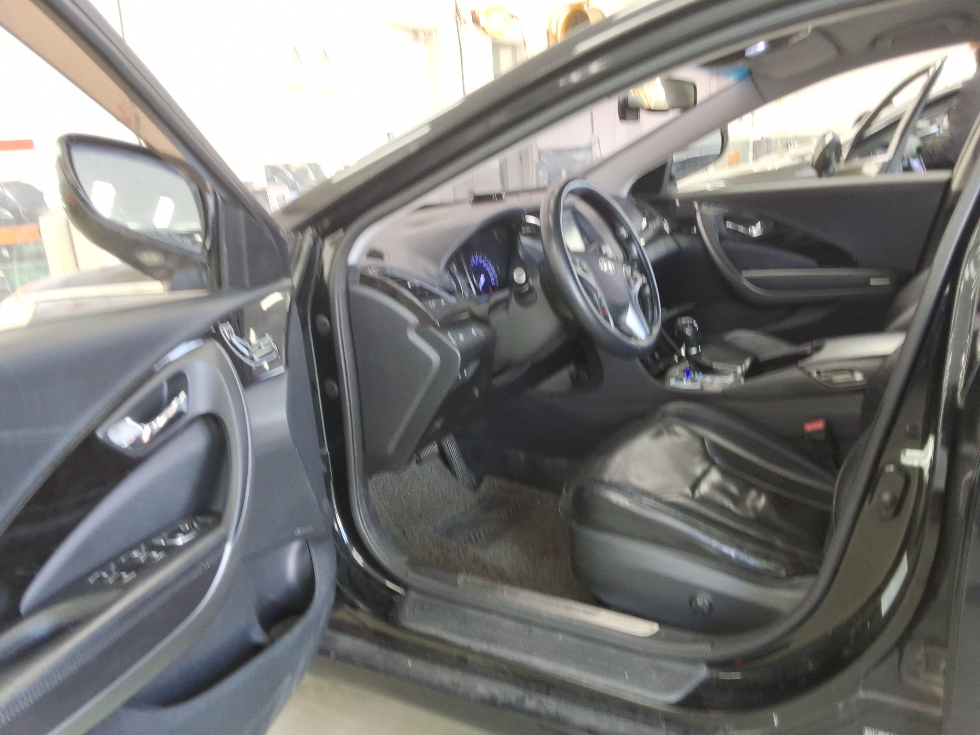 Hyundai Grandeur 2015 - Image 10