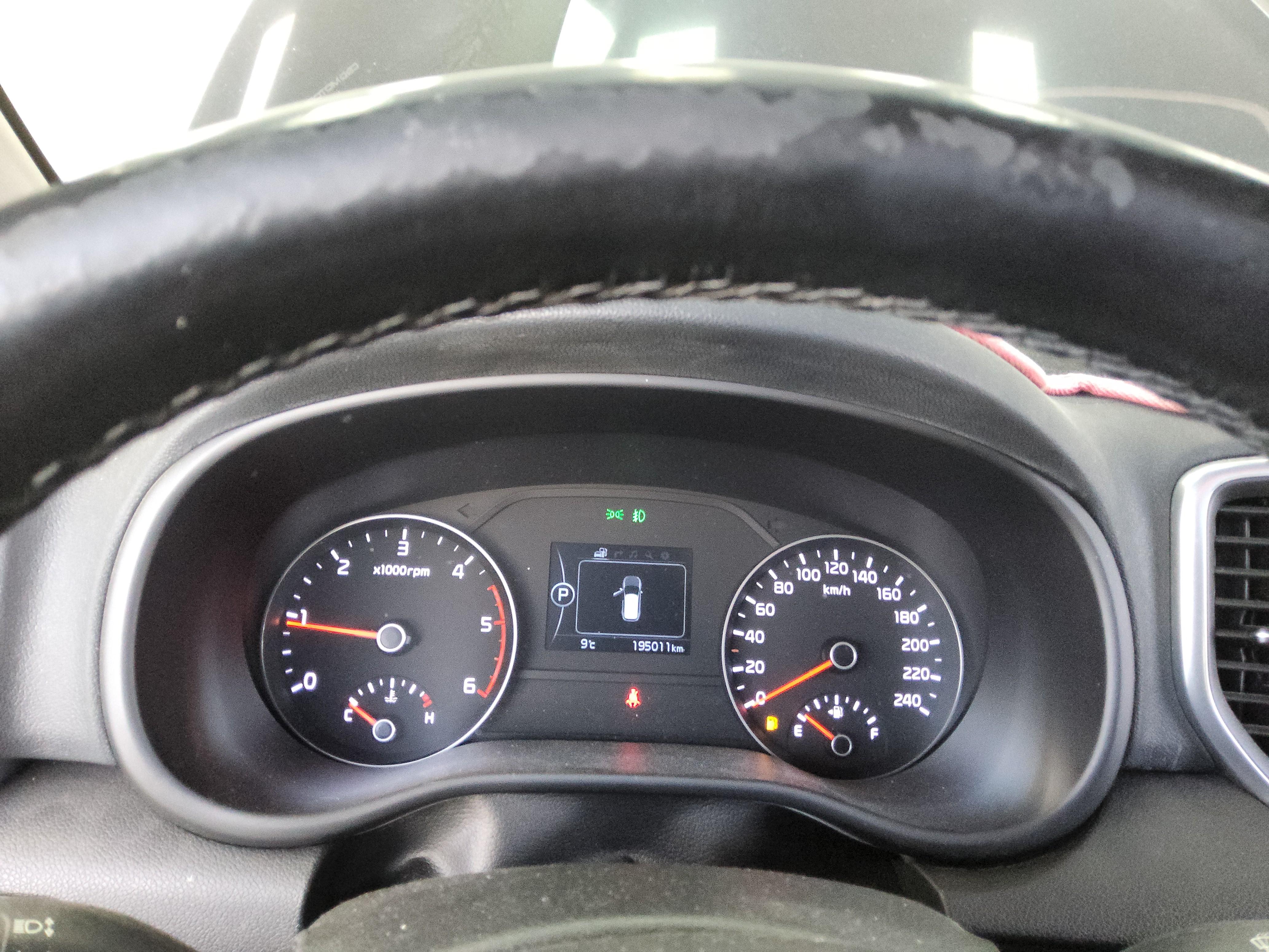 كيا سبورتاج 2016 - صورة 9