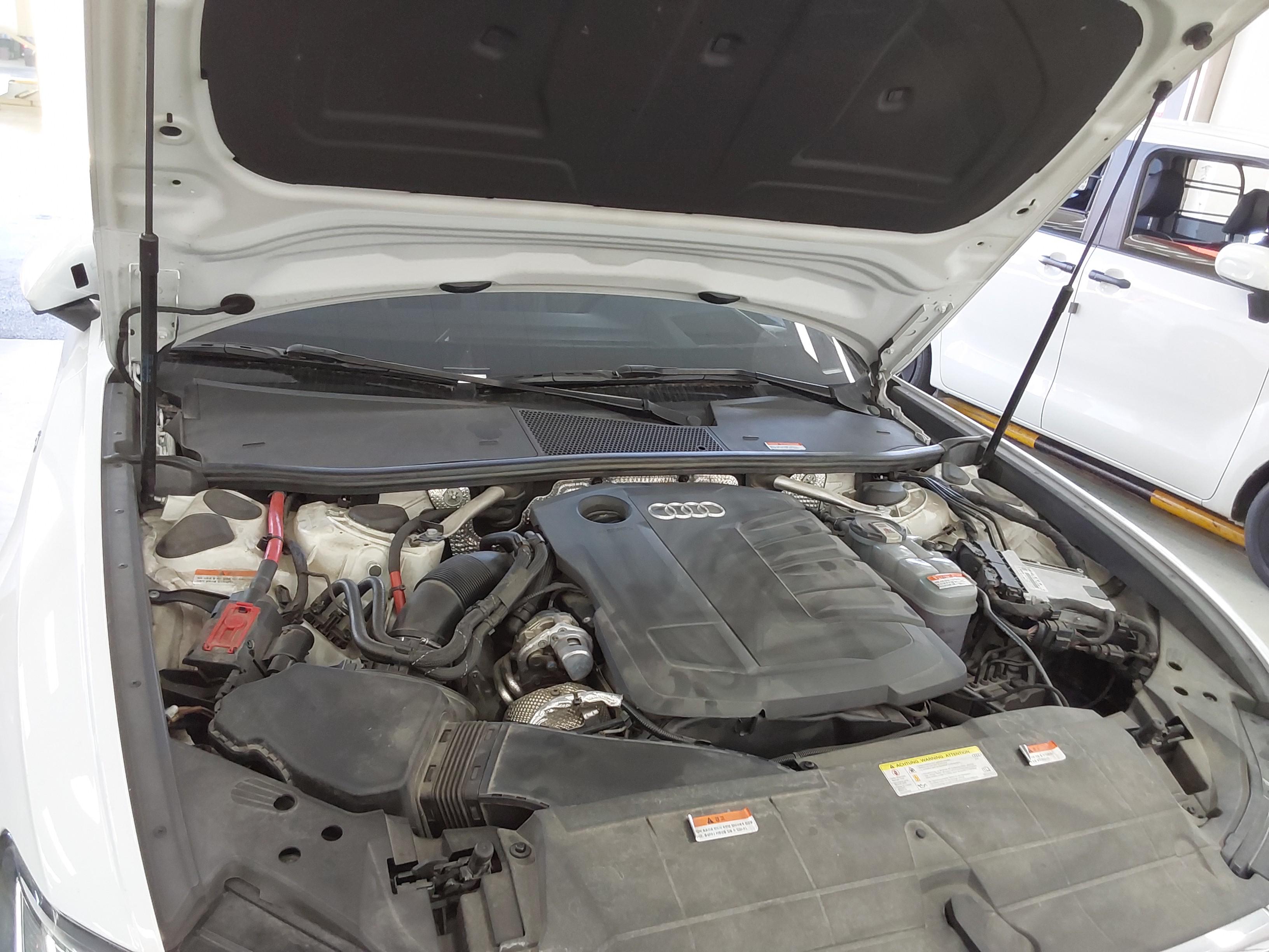 Audi A6 2021 - Image 17