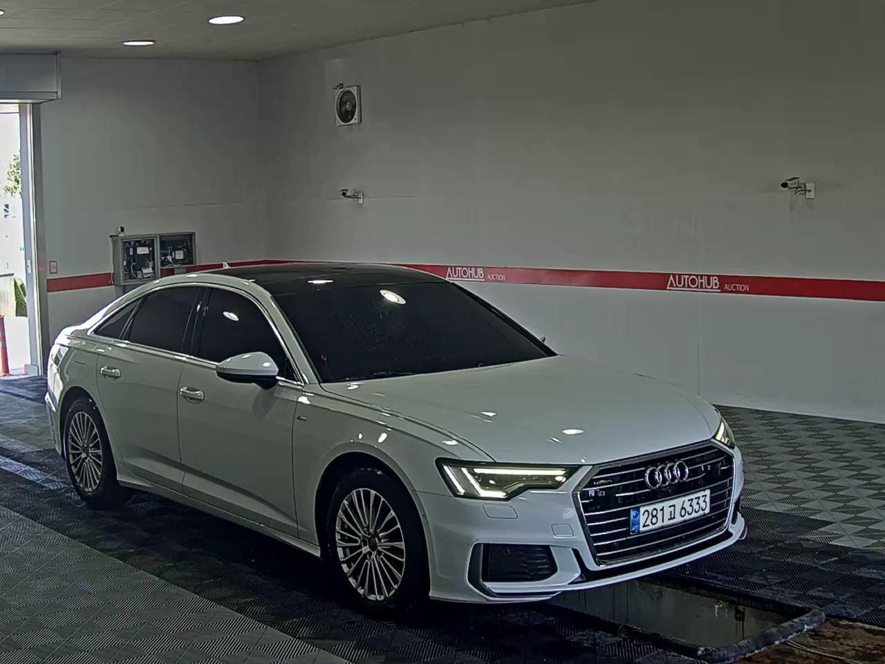 Audi A6 2021 - Image 2